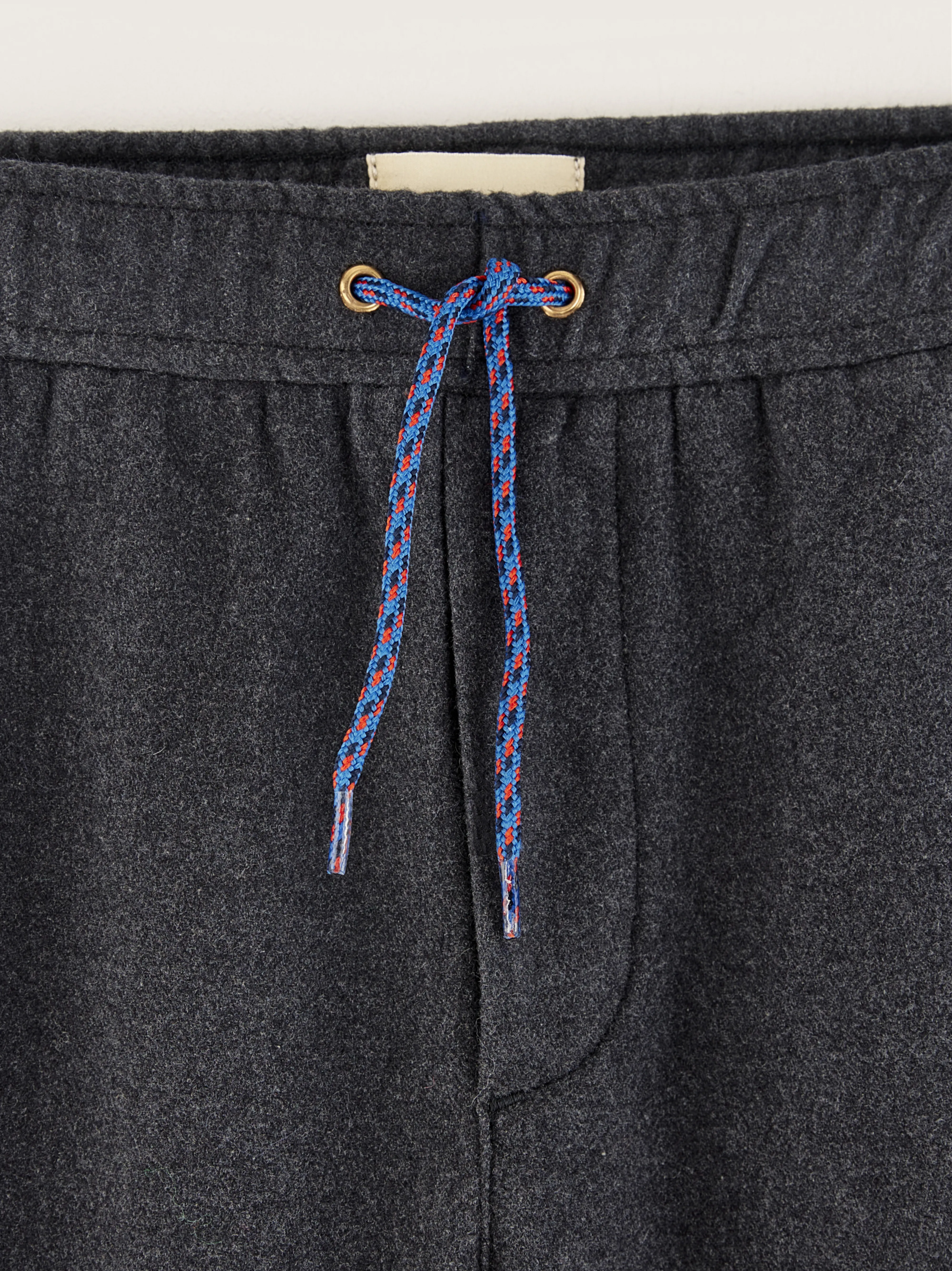 Pharel tapered trousers   (242 / B / CHARCOAL) - Image 3