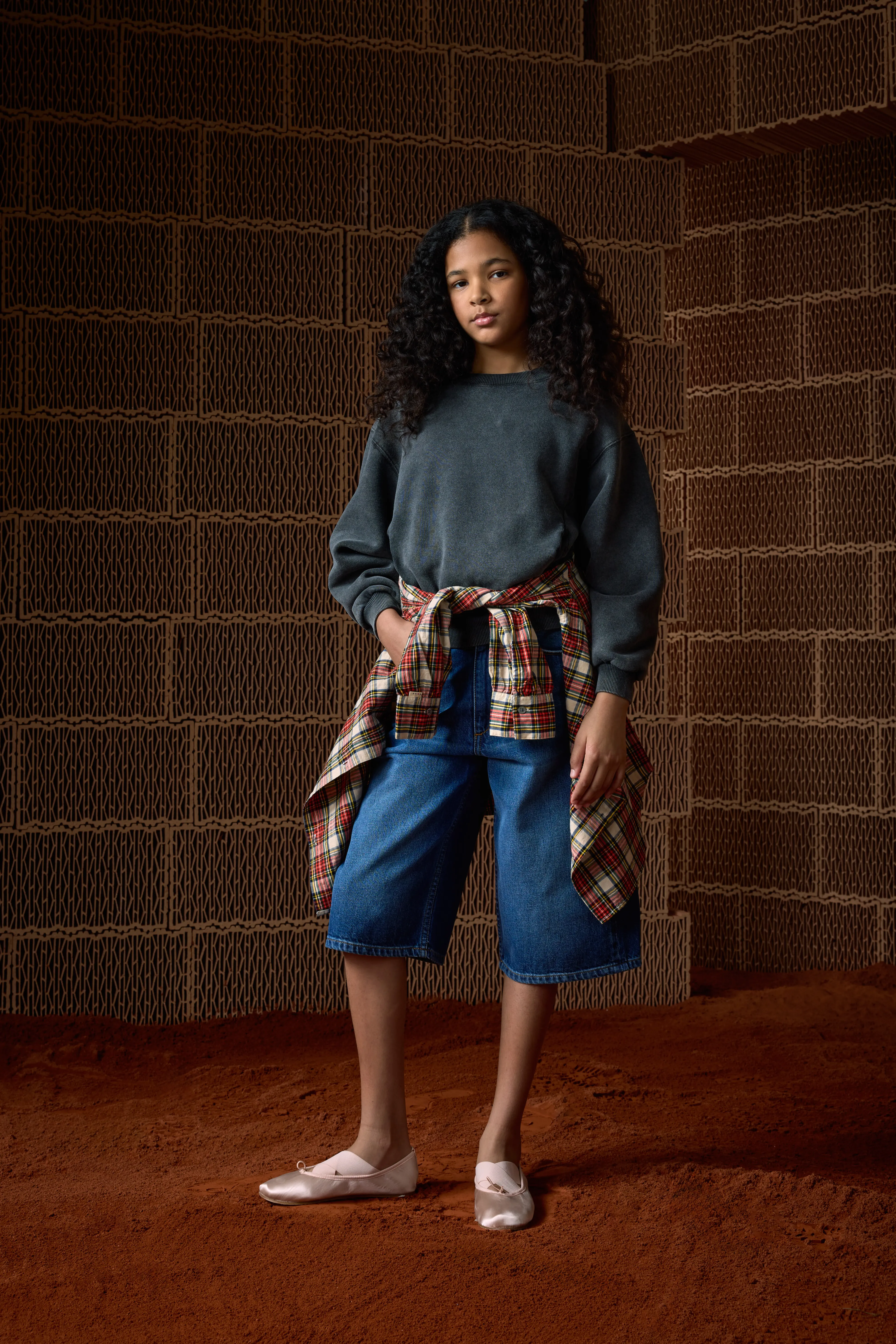 Fadopo relaxed sweatshirt (252 / G / BLACK) - Image 2