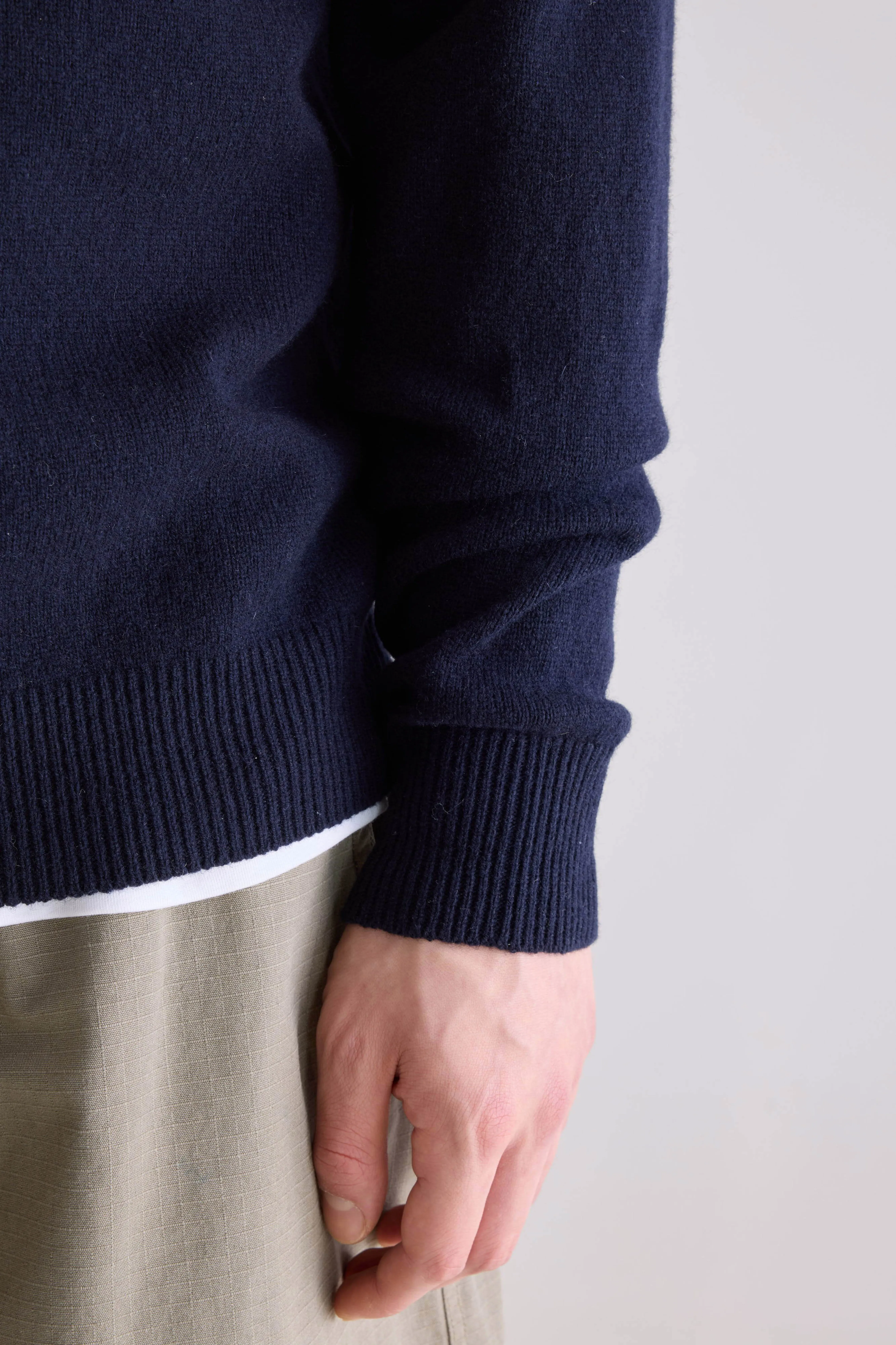 Donoon crewneck sweater (252 / M / NAVY) - Image 6
