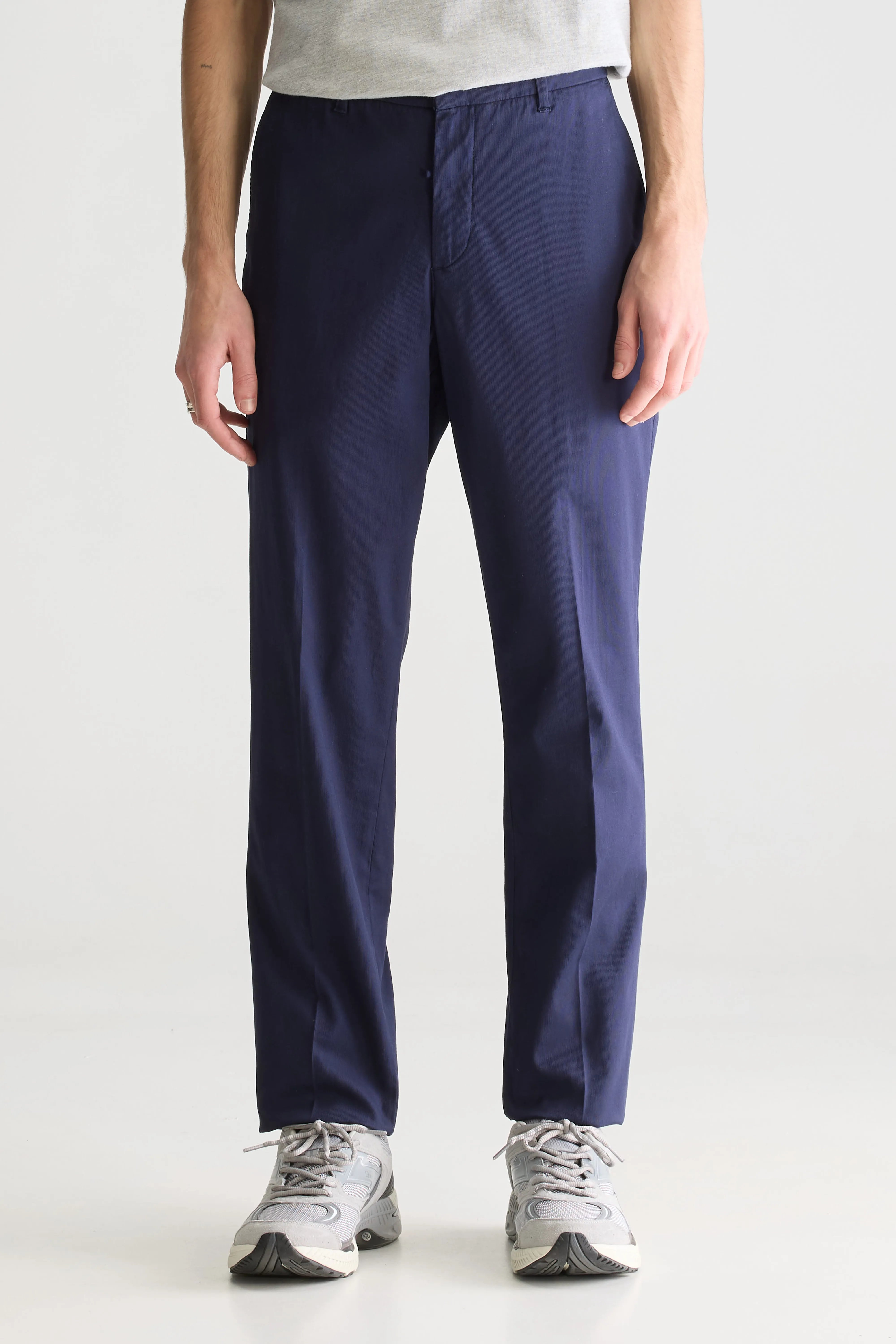 Stanley tapered trousers (251 / M / NAVY) - Image 3