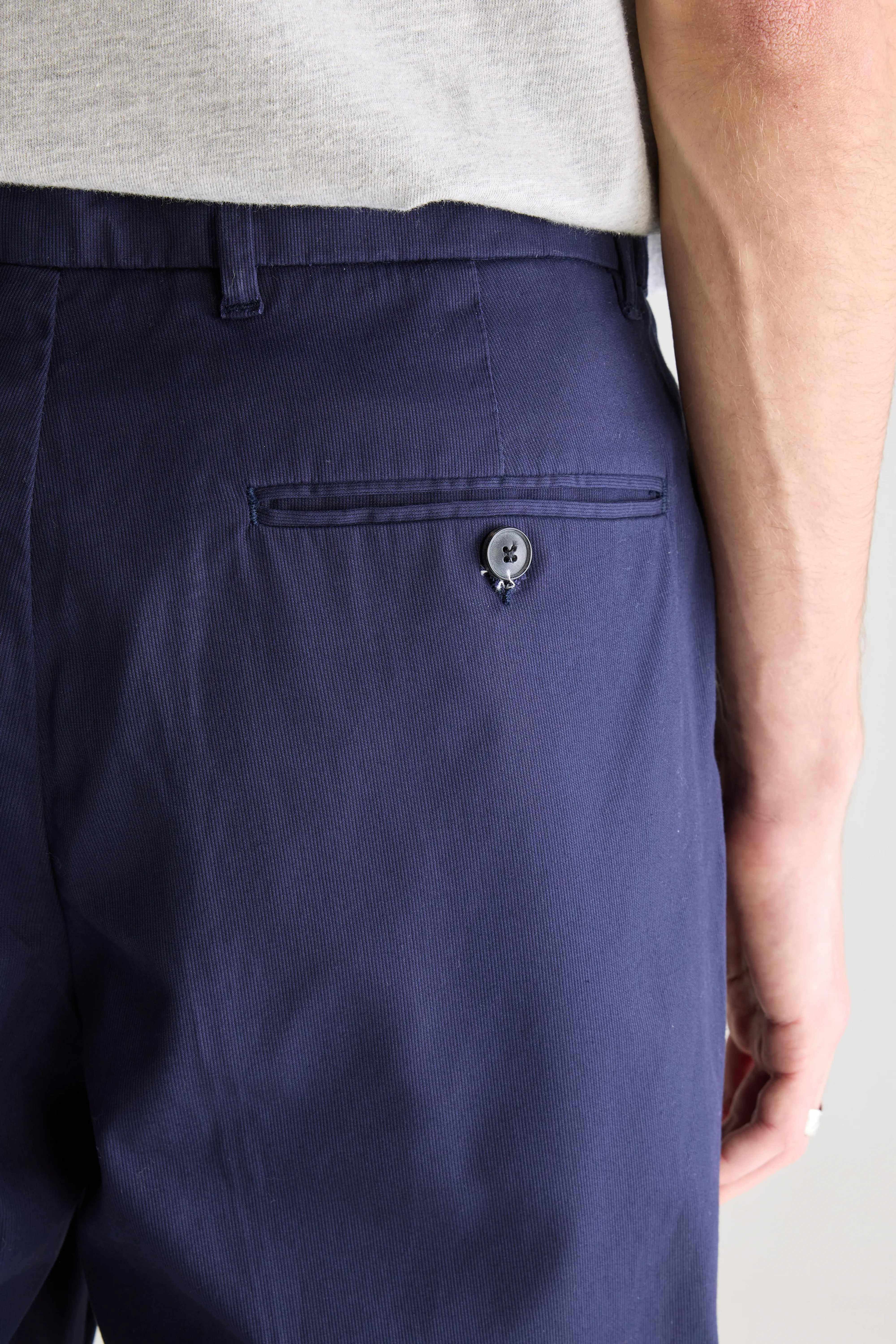 Stanley tapered trousers (251 / M / NAVY) - Image 6