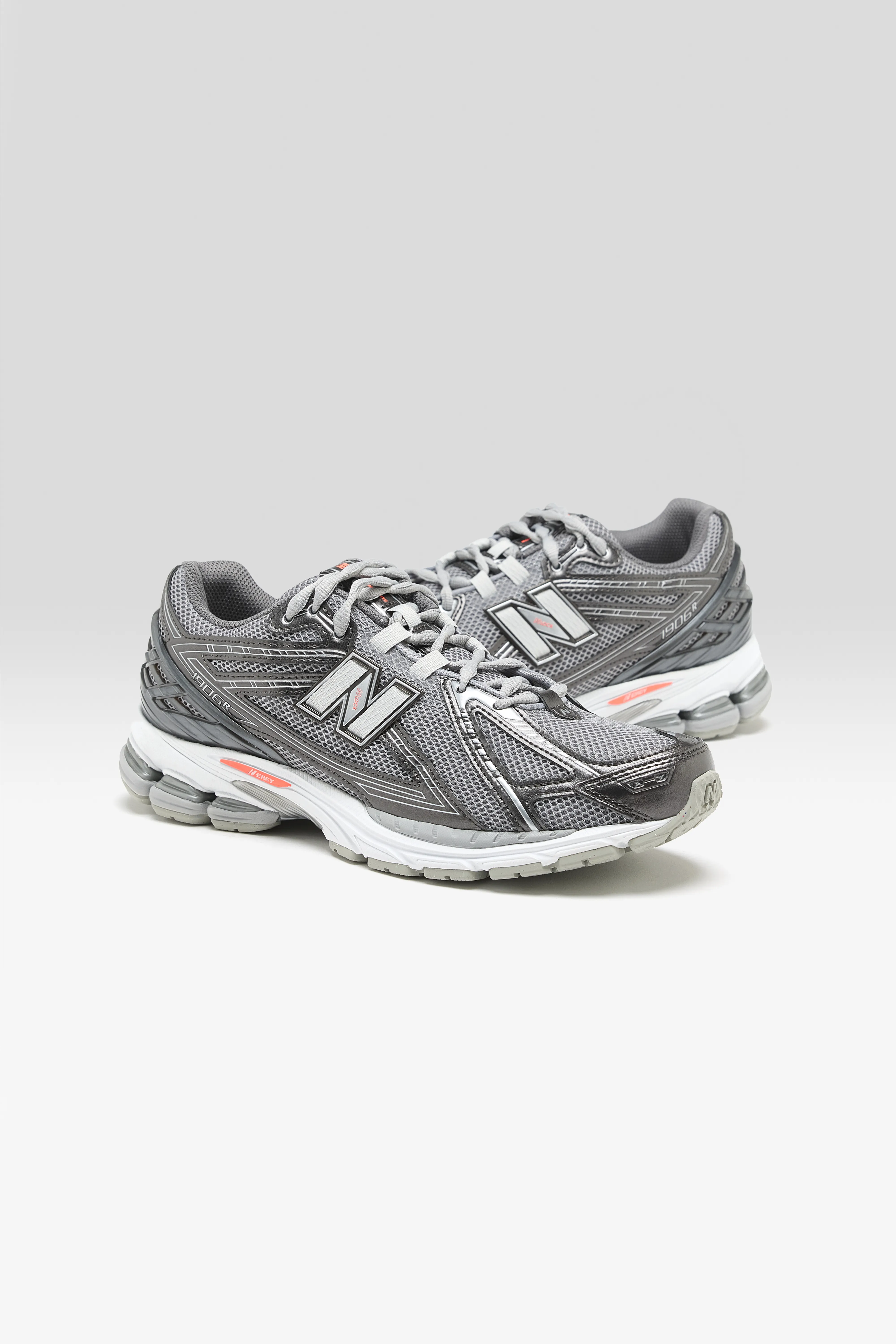 1906R for Men  (252 / M / GREY) - Image 3