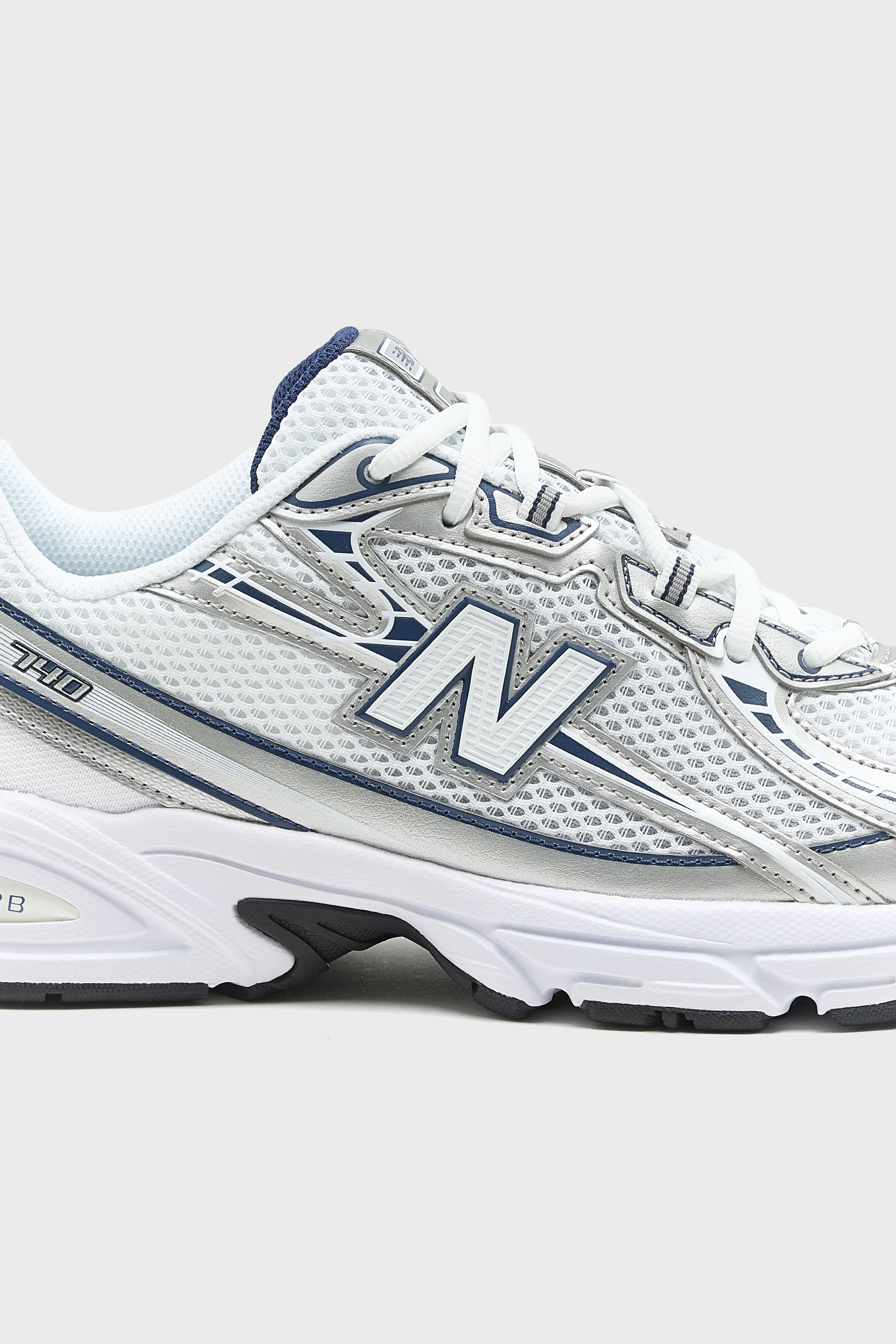 740 for Men  (252 / M / WHITE) - Image 6