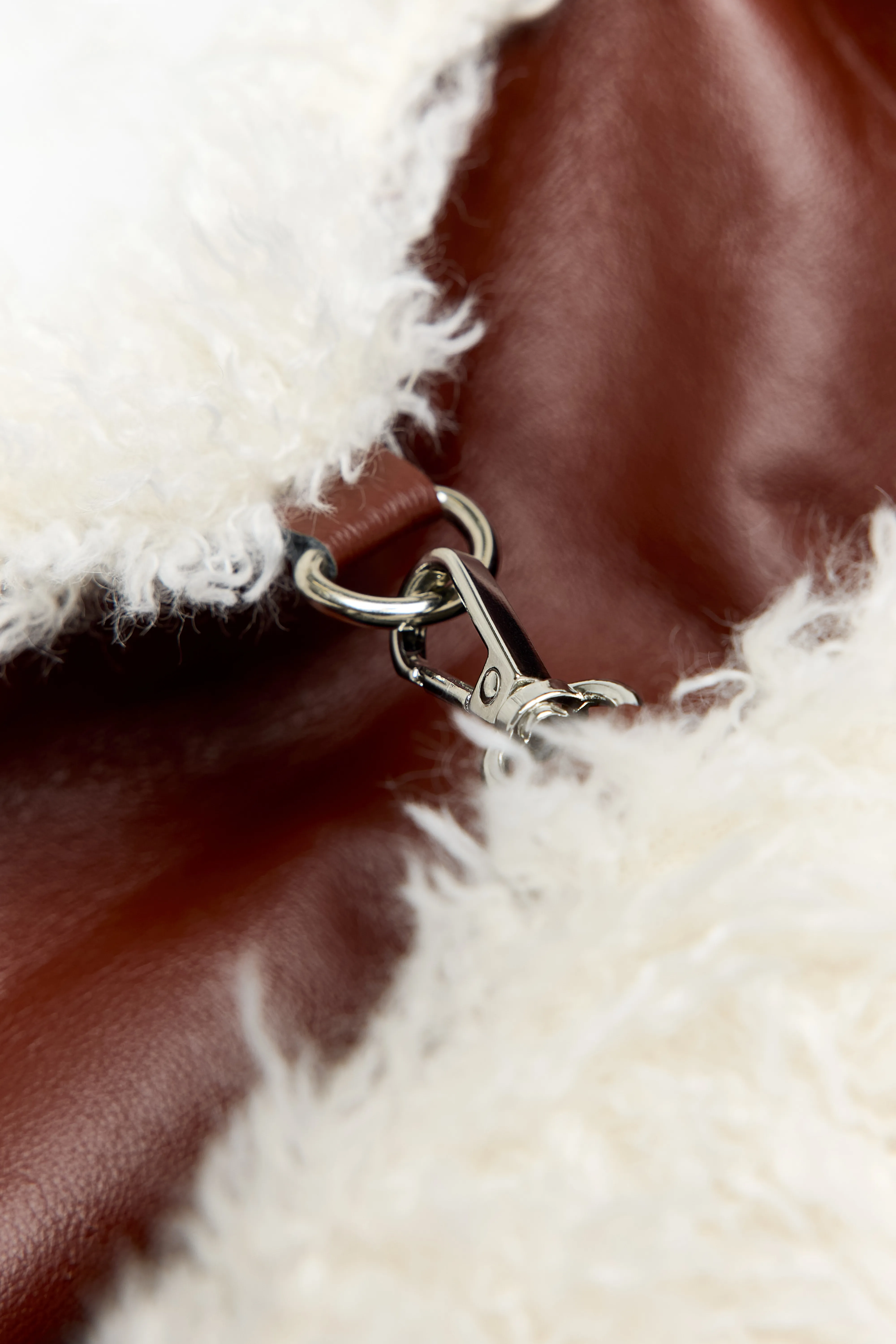 Helado shoulder bag (261 / W / LOTUS) - Image 10
