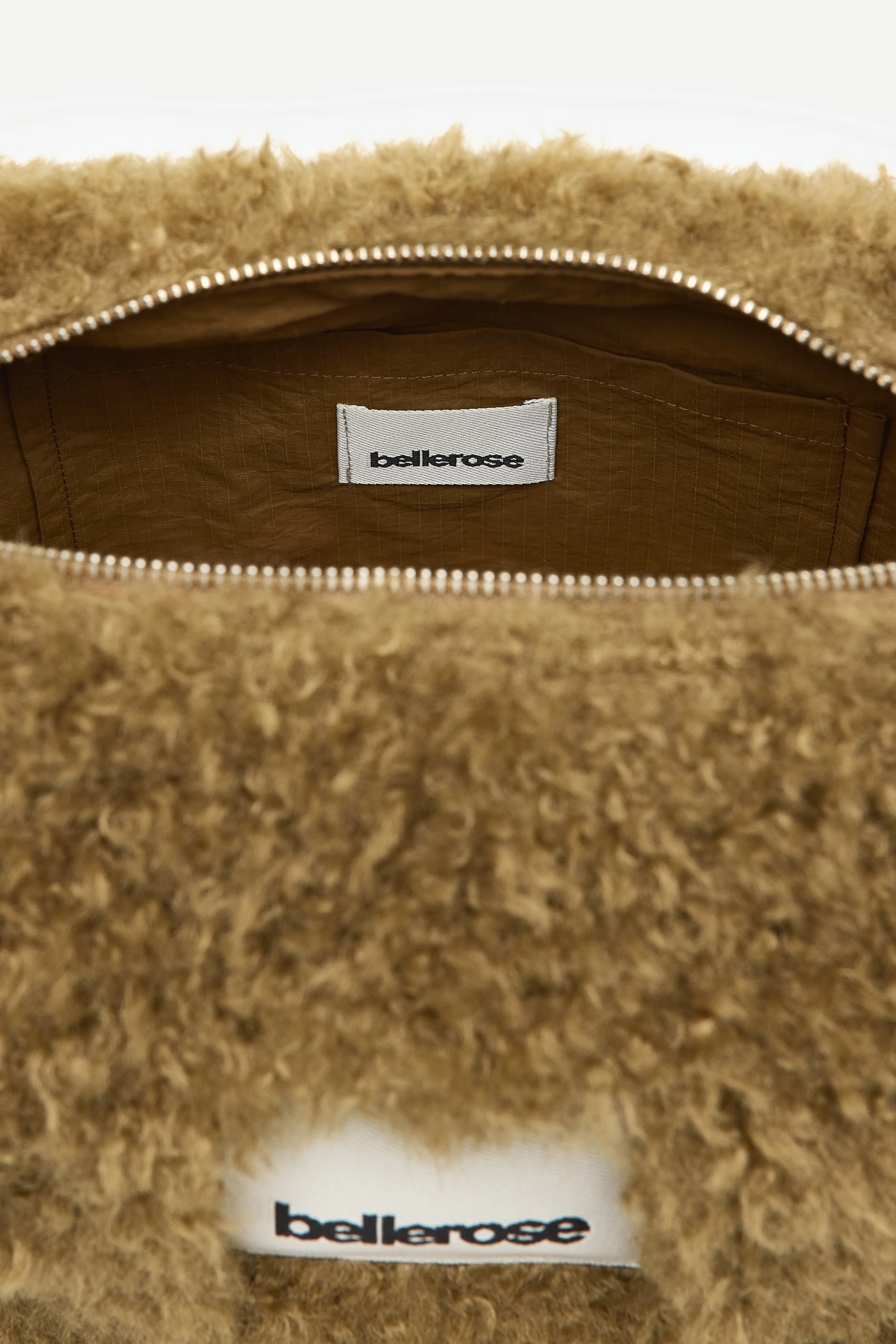 Hobel crossbody bag (252 / W / TOFFEE) - Image 9