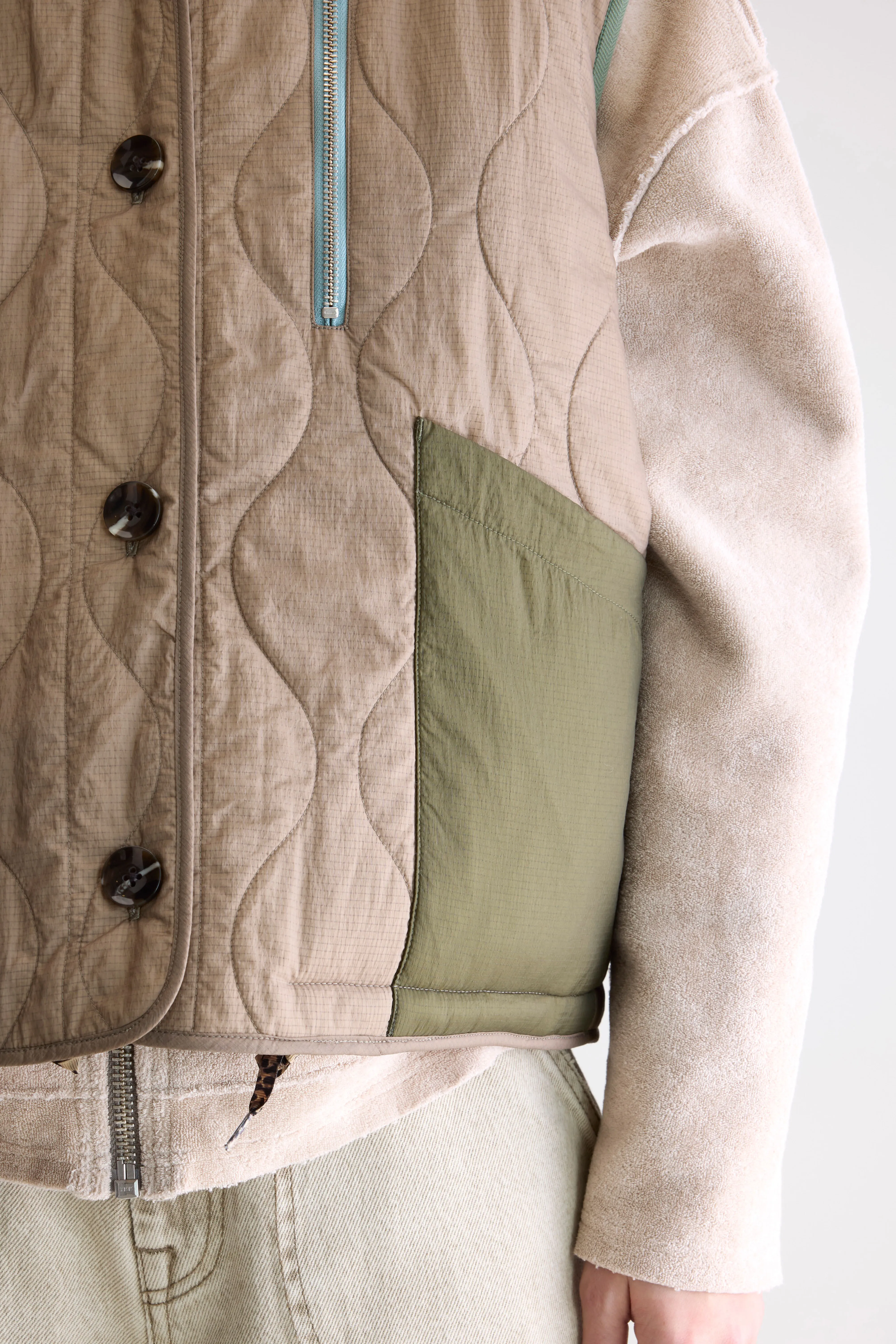 Hamilton sleeveless jacket (252 / W / PEEL) - Image 7