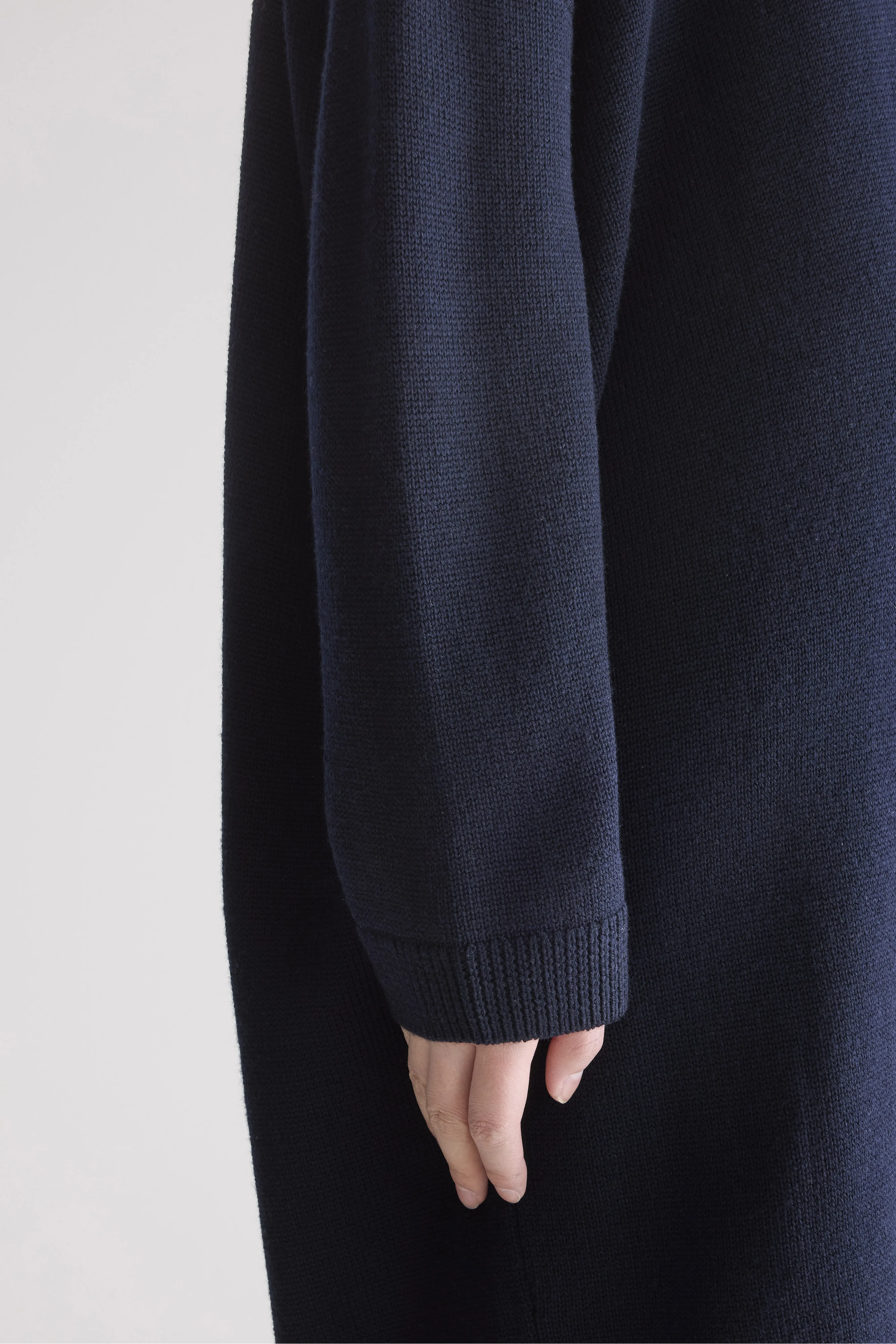 Senisa knit dress (252 / W / NAVY) - Image 6