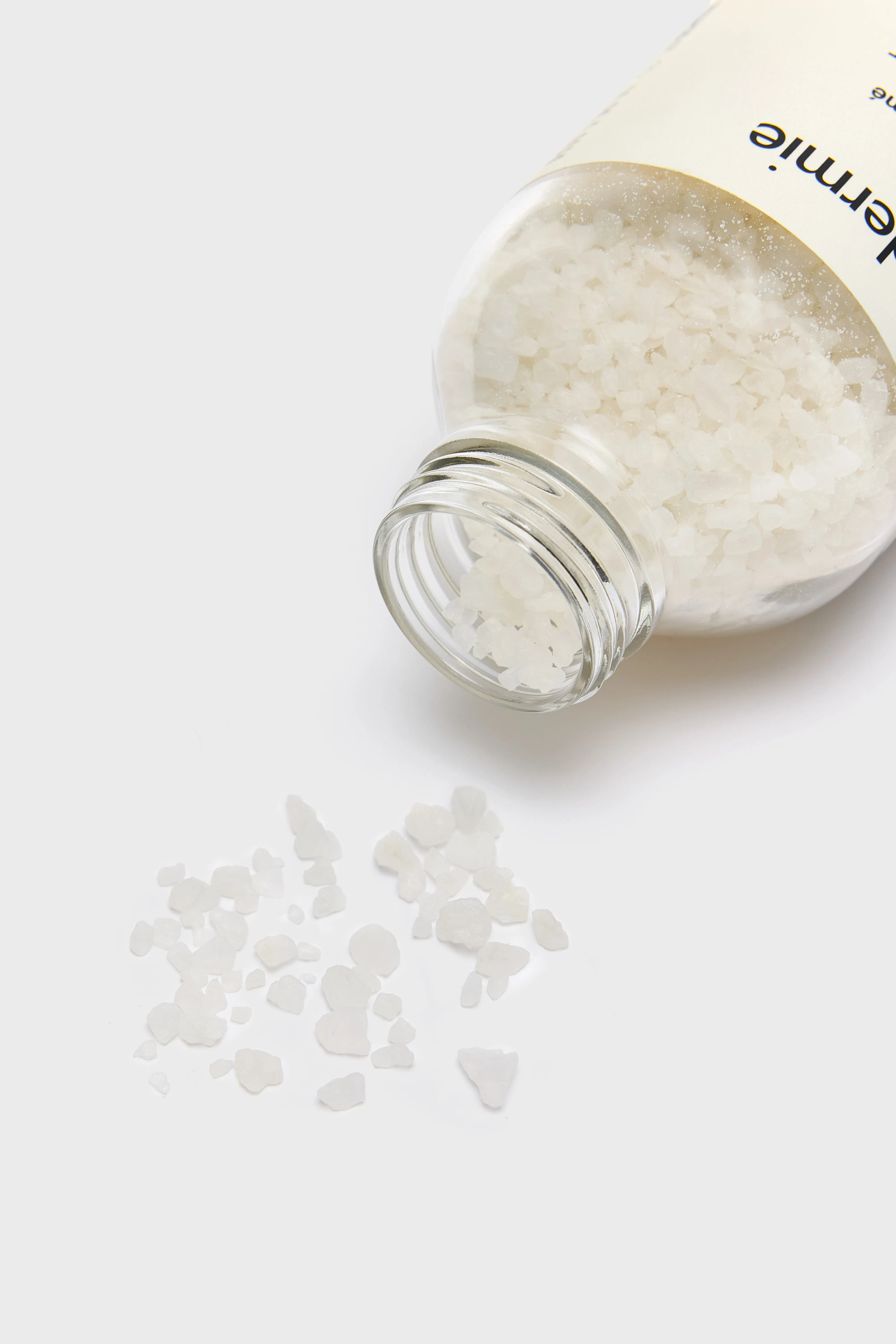 Perfumed Bath Salts (251 / W / WHITE) - Image 3