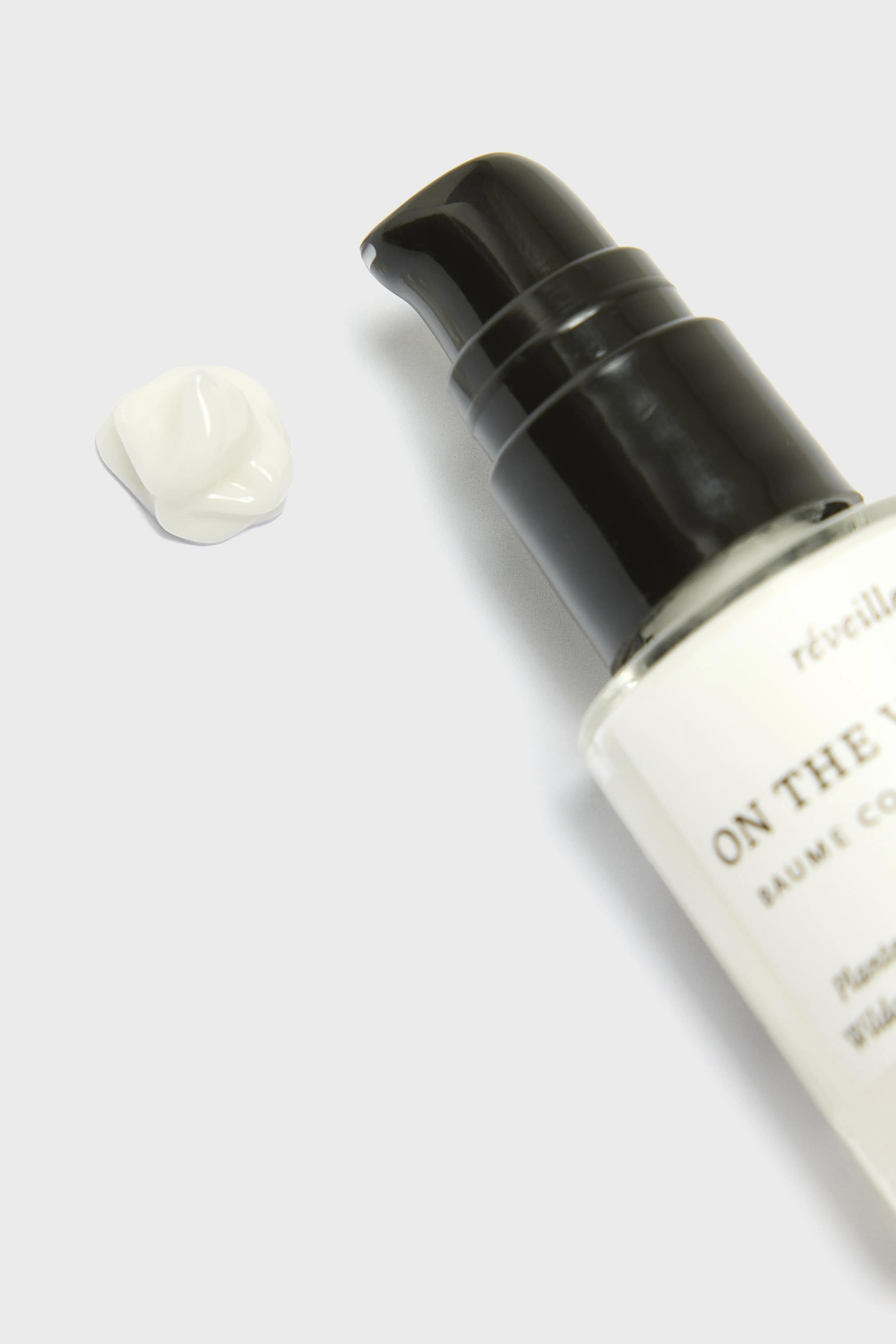 Contouring Eye Balm (251 / W / WHITE) - Image 3