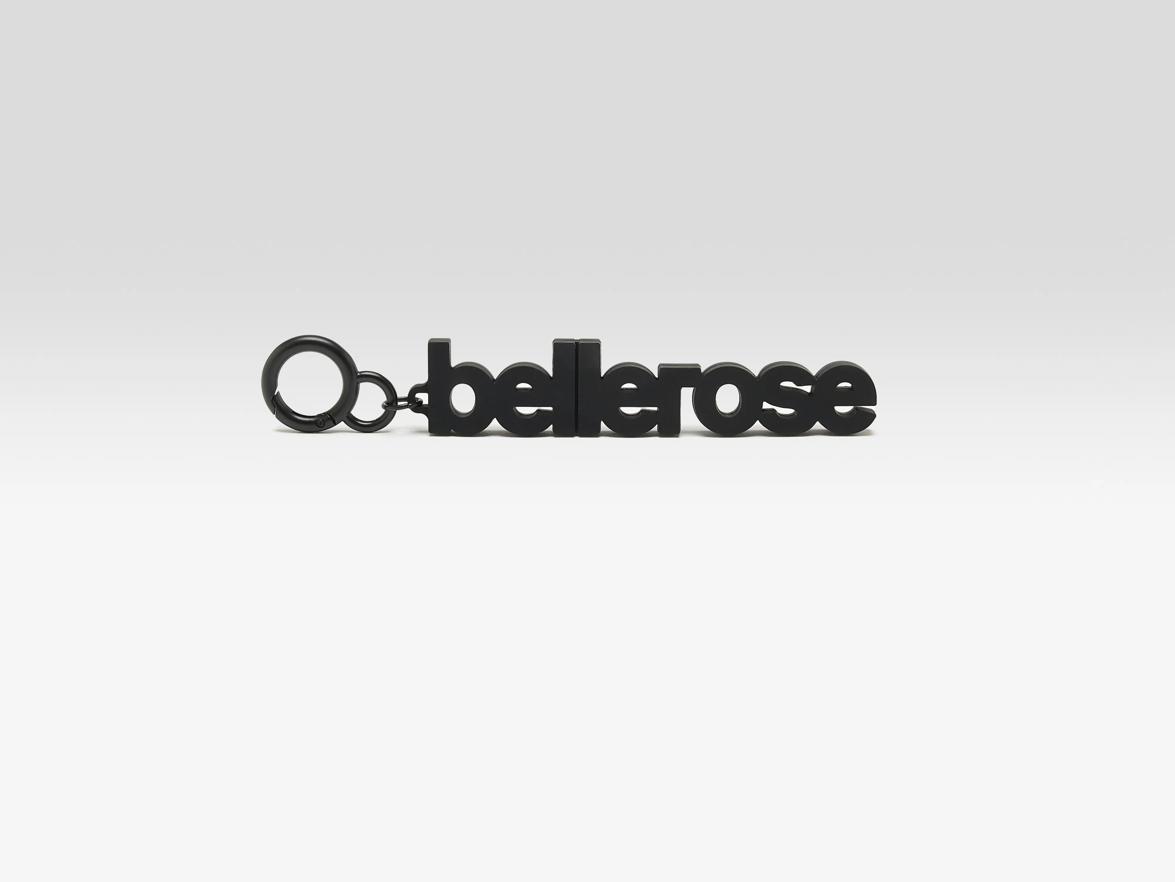 Object N.09 (251 / W / BLACK BEAUTY)