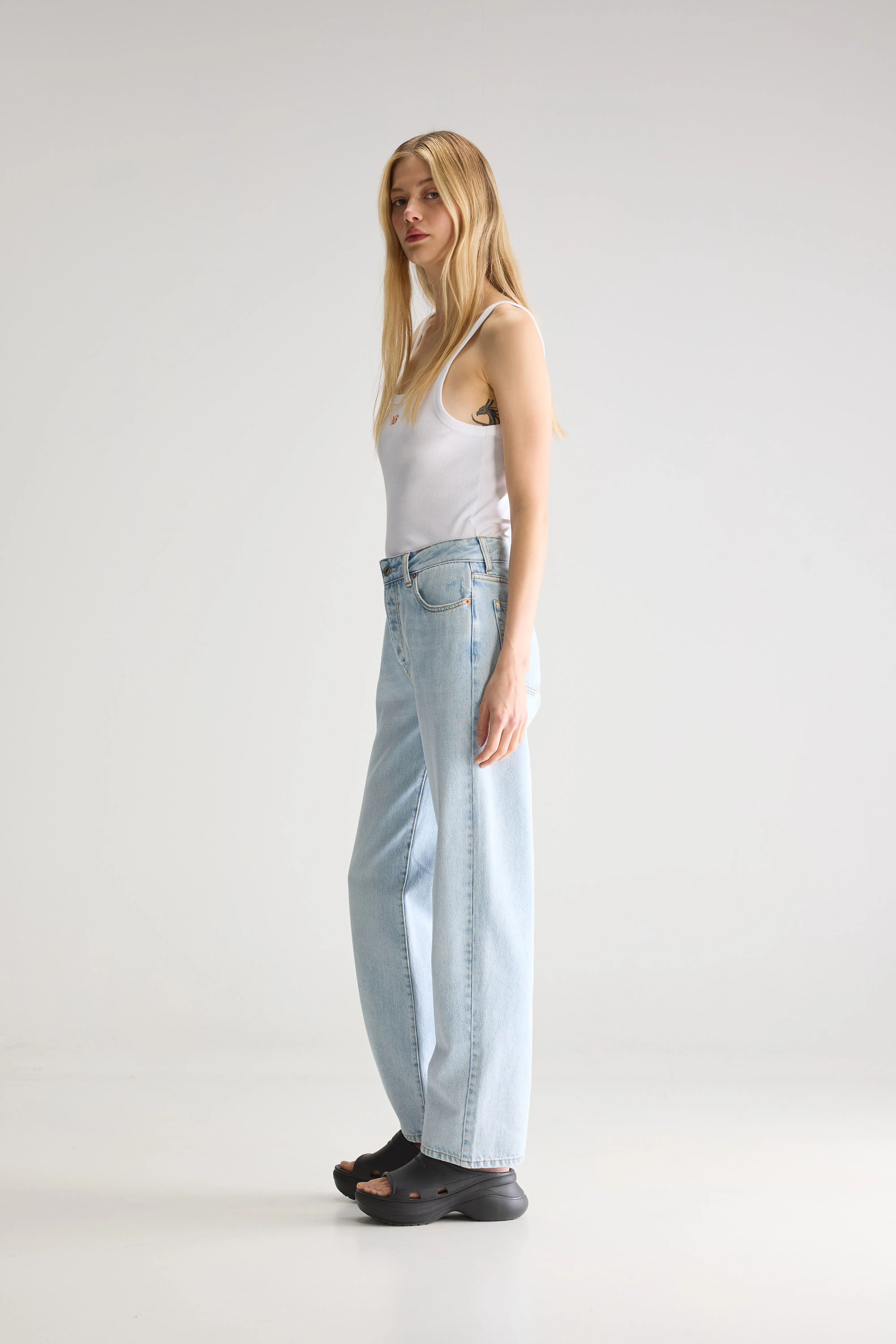 Denim N. 32 straight jeans (252 / W / USED LT BLUE) - Image 5