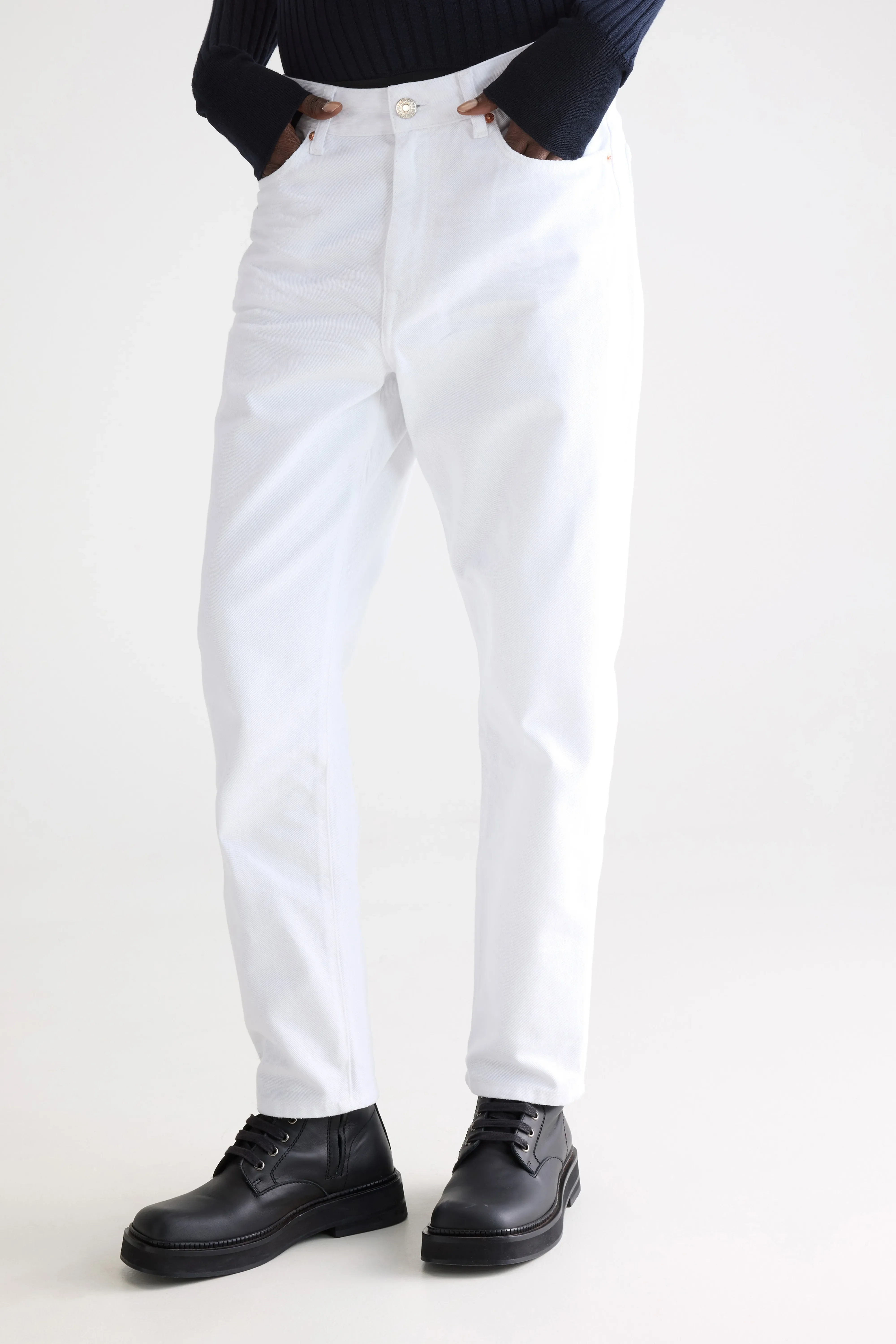 Denim N. 54 tapered jeans (252 / W / WHITE) - Image 3
