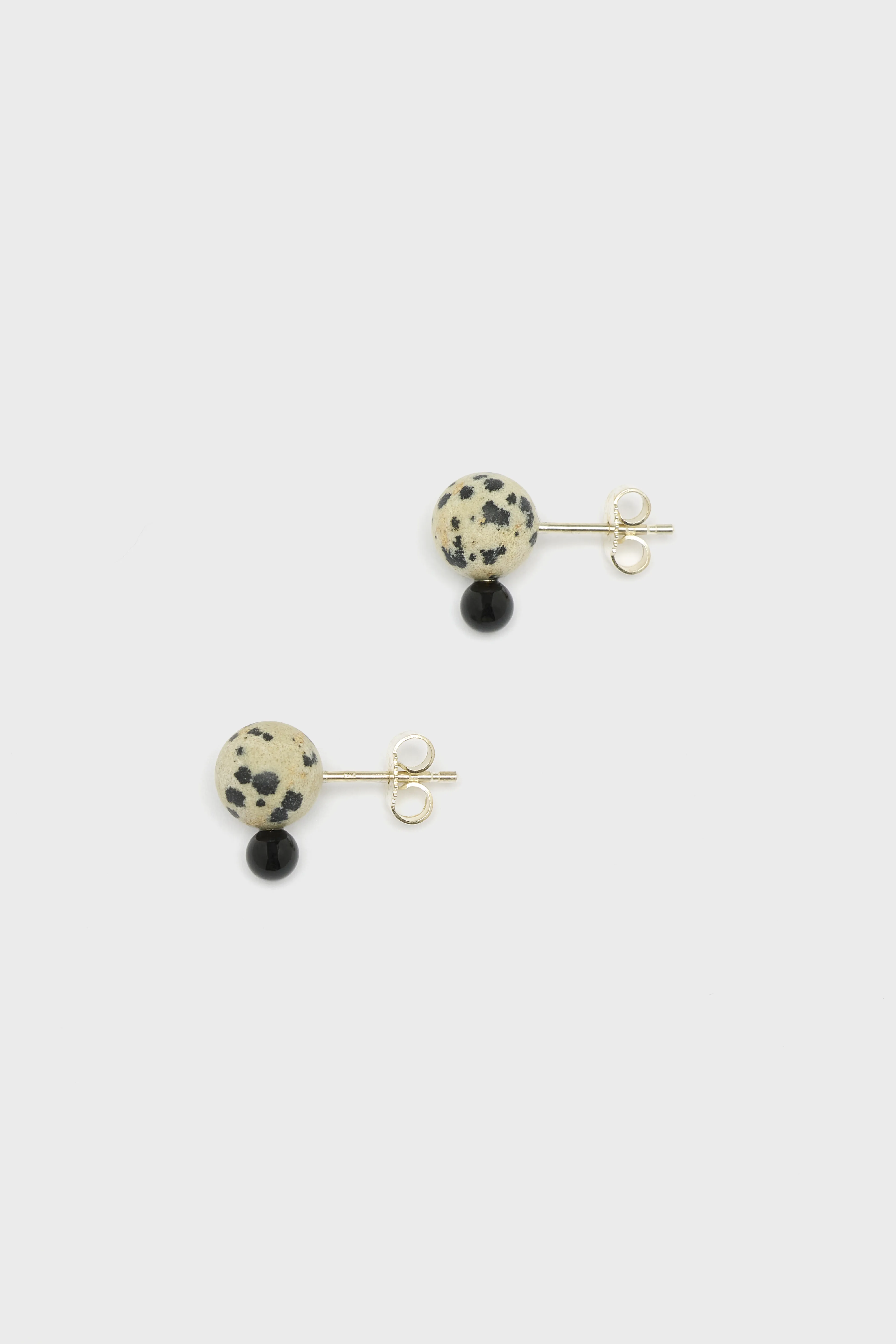 Glyzinia Dalmatian Earstuds (252 / W / BEIGE) - Image 2