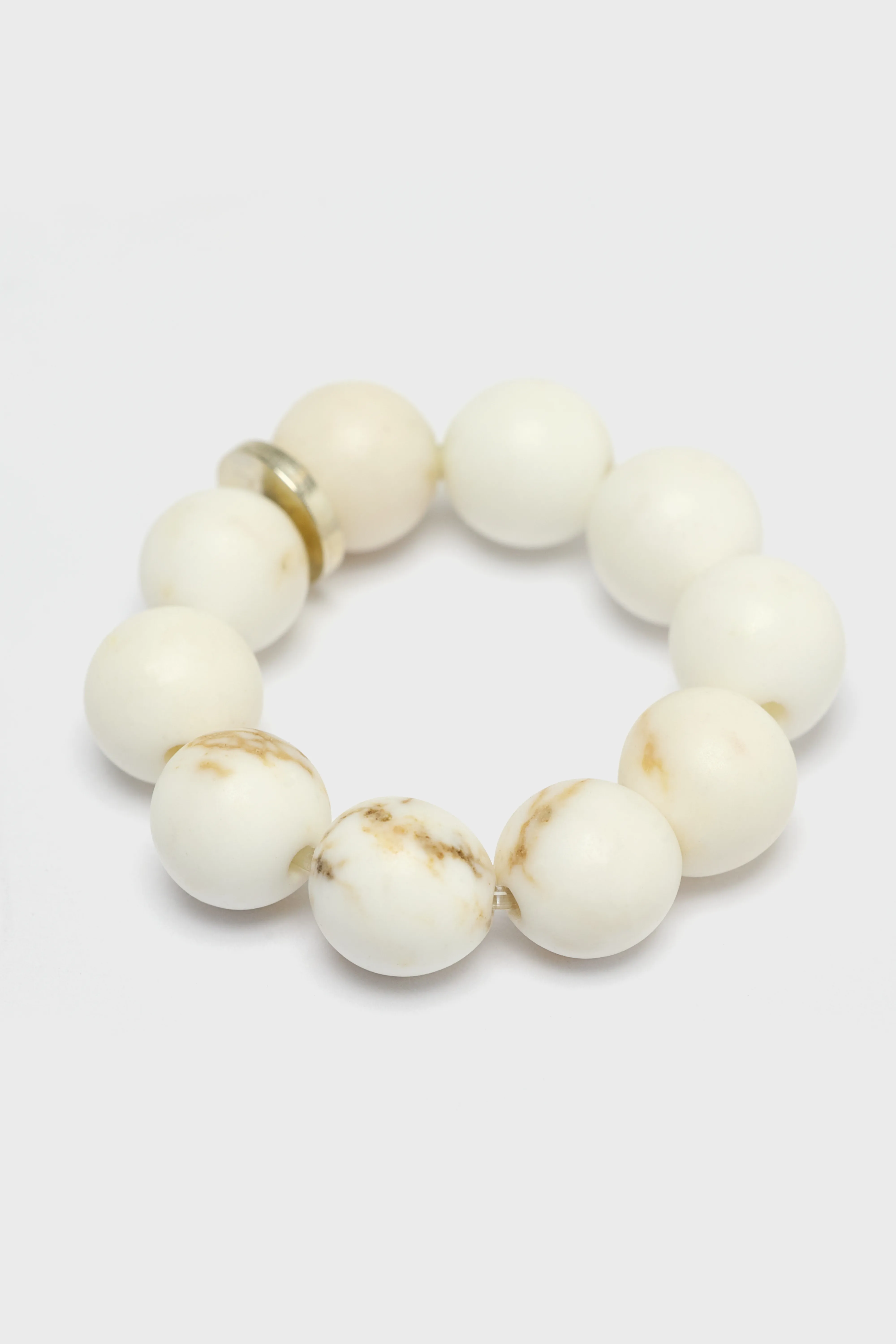 Ivory Magnesite Spheres Ring  (252 / W / WHITE) - Image 3