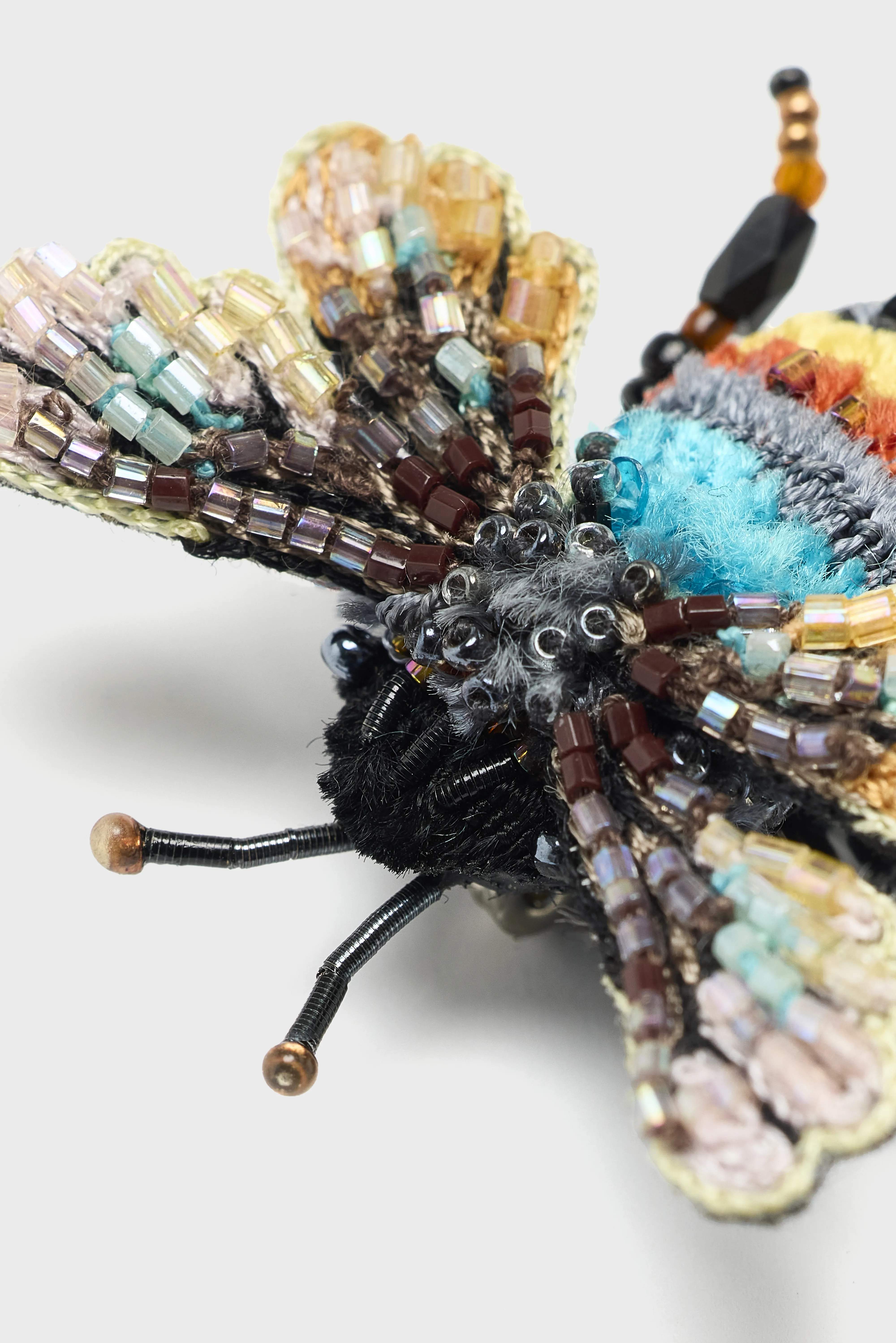Striped Bee Brooch Pin (252 / W / MULTICOLOR) - Image 4