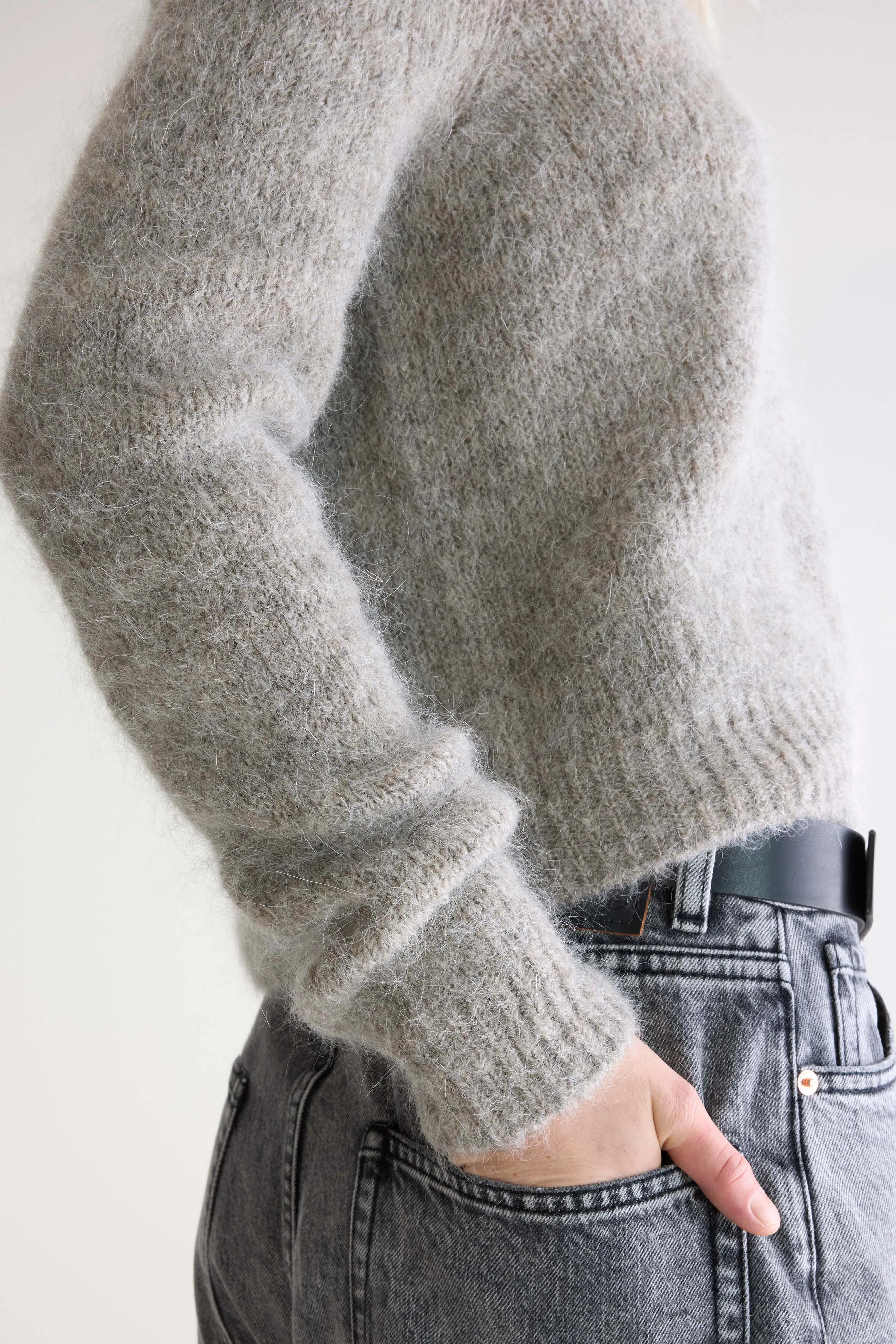 Anco crewneck sweater (252 / W / H. GREY) - Image 6
