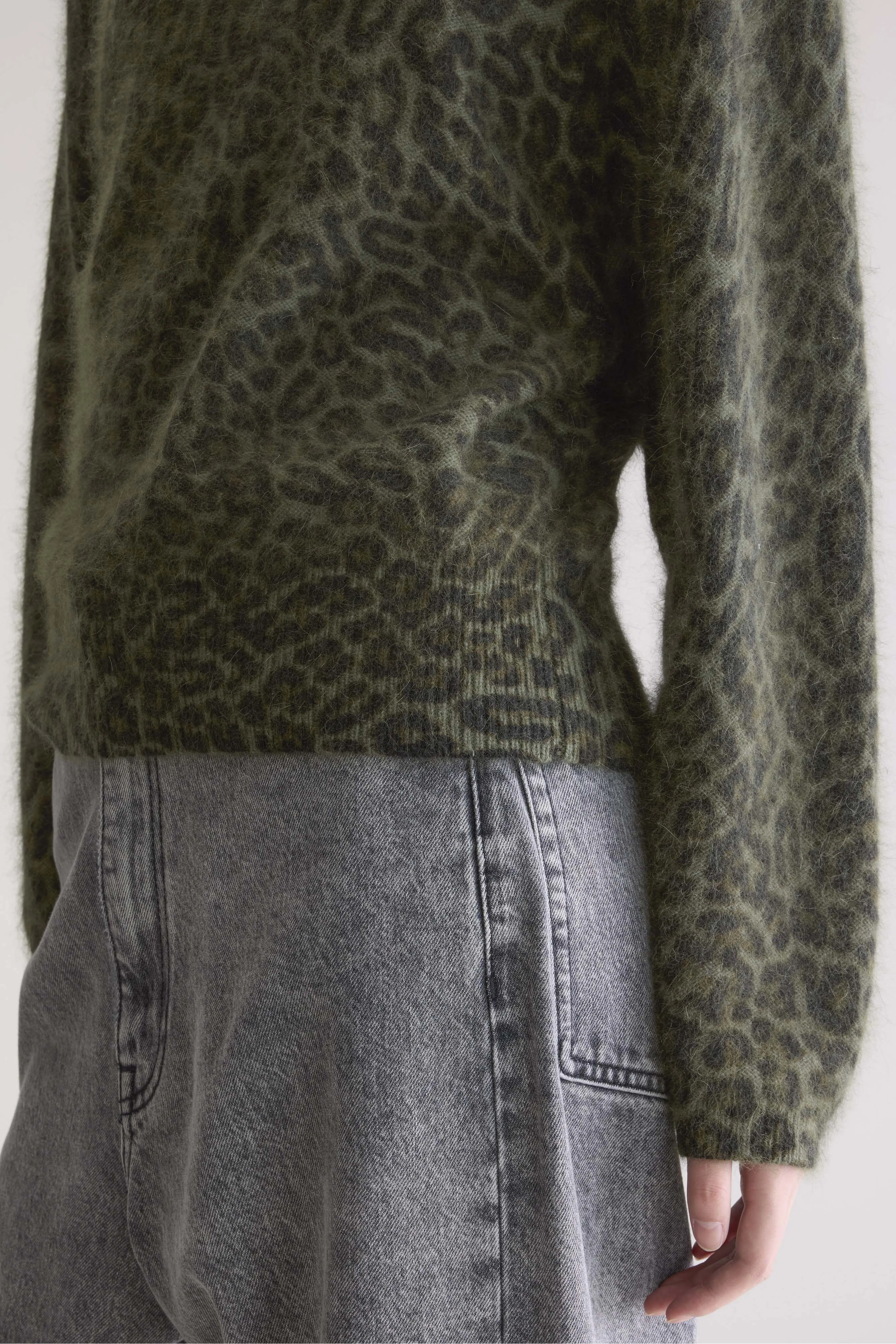 Dioal leopard print sweater (252 / W / COMBO C) - Image 6