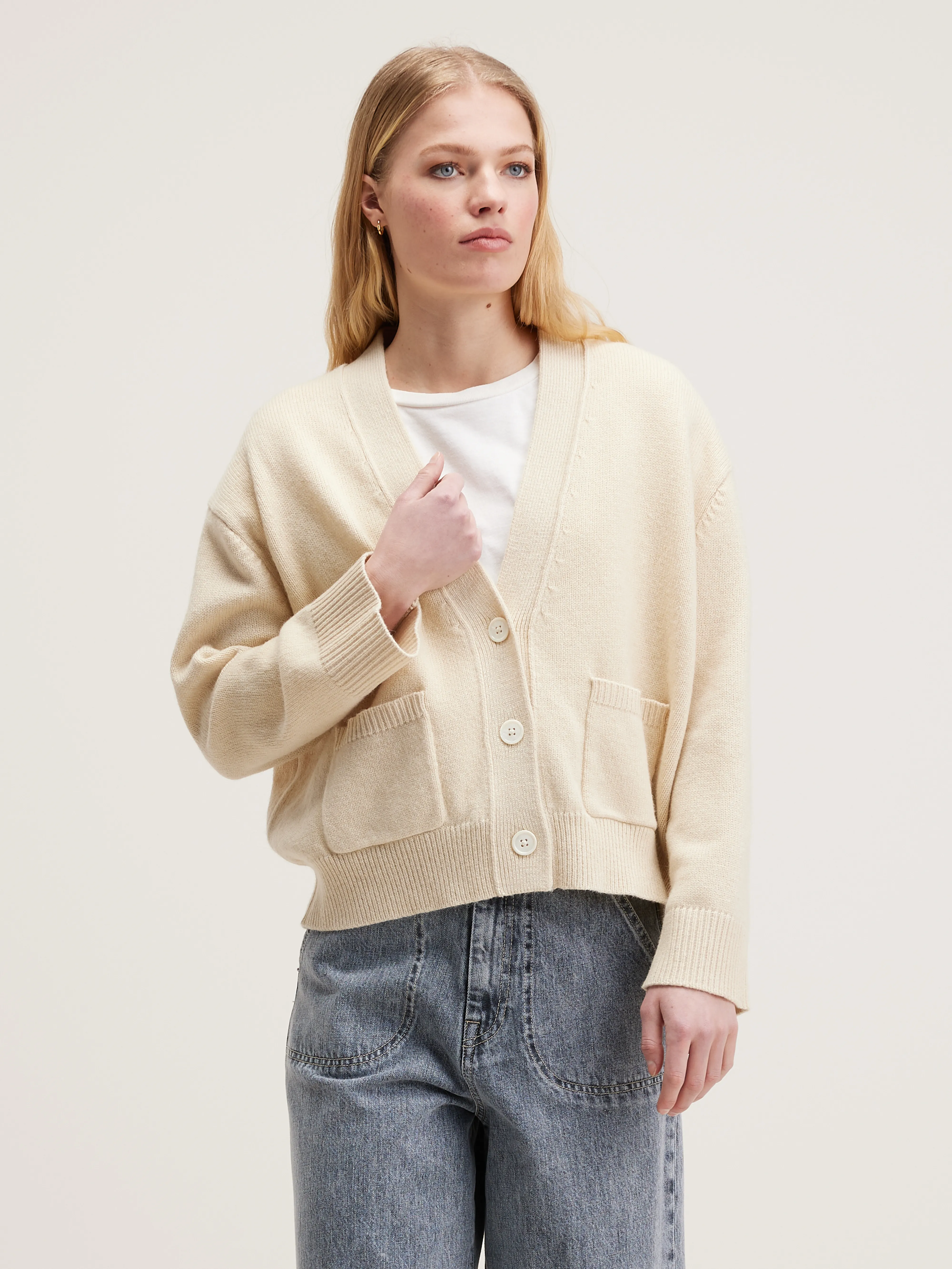 Gaddin boxy cardigan (242 / W / WHISPER) - Image 2