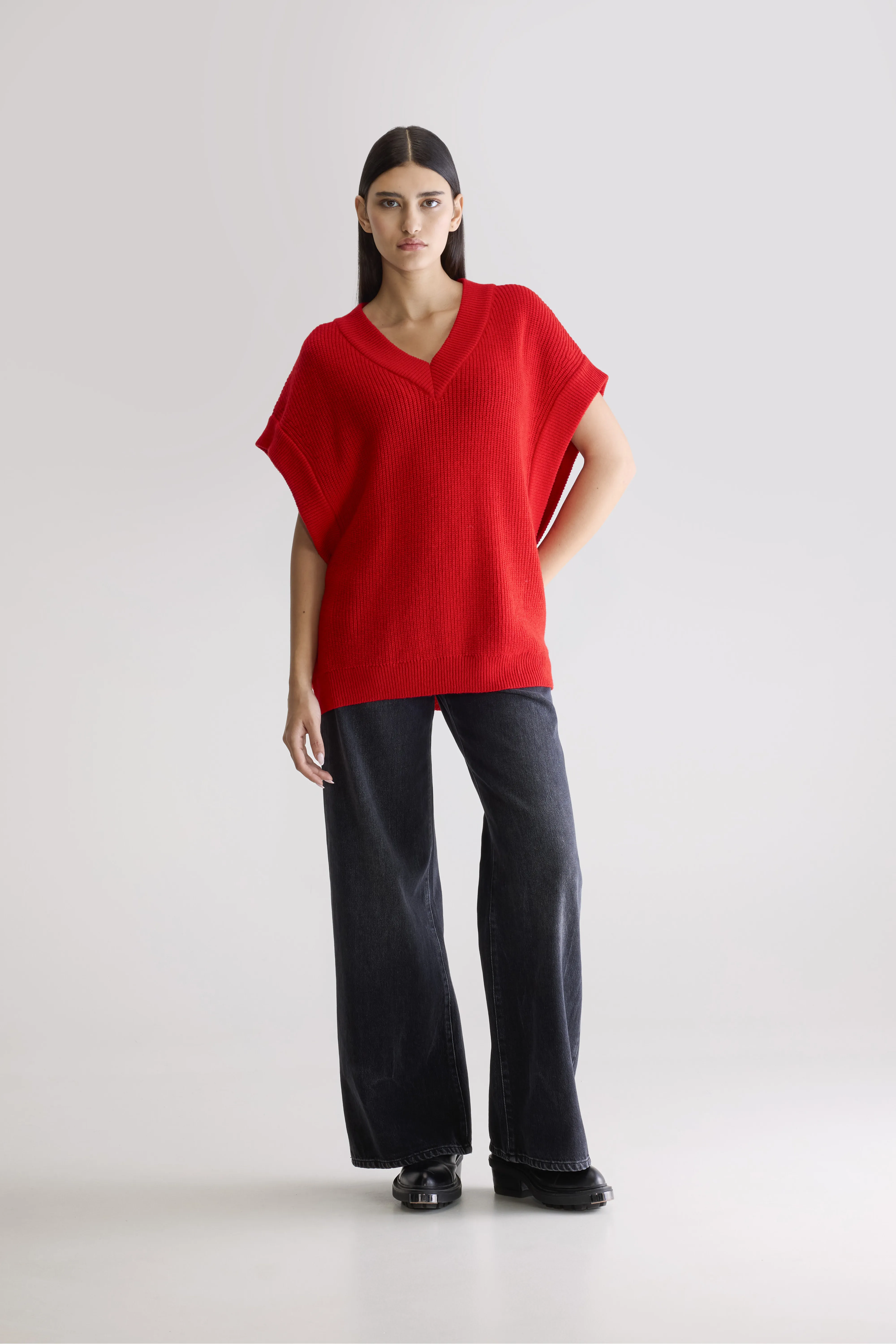 Labi sleeveless sweater (252 / W / SANGUINE) - Image 3