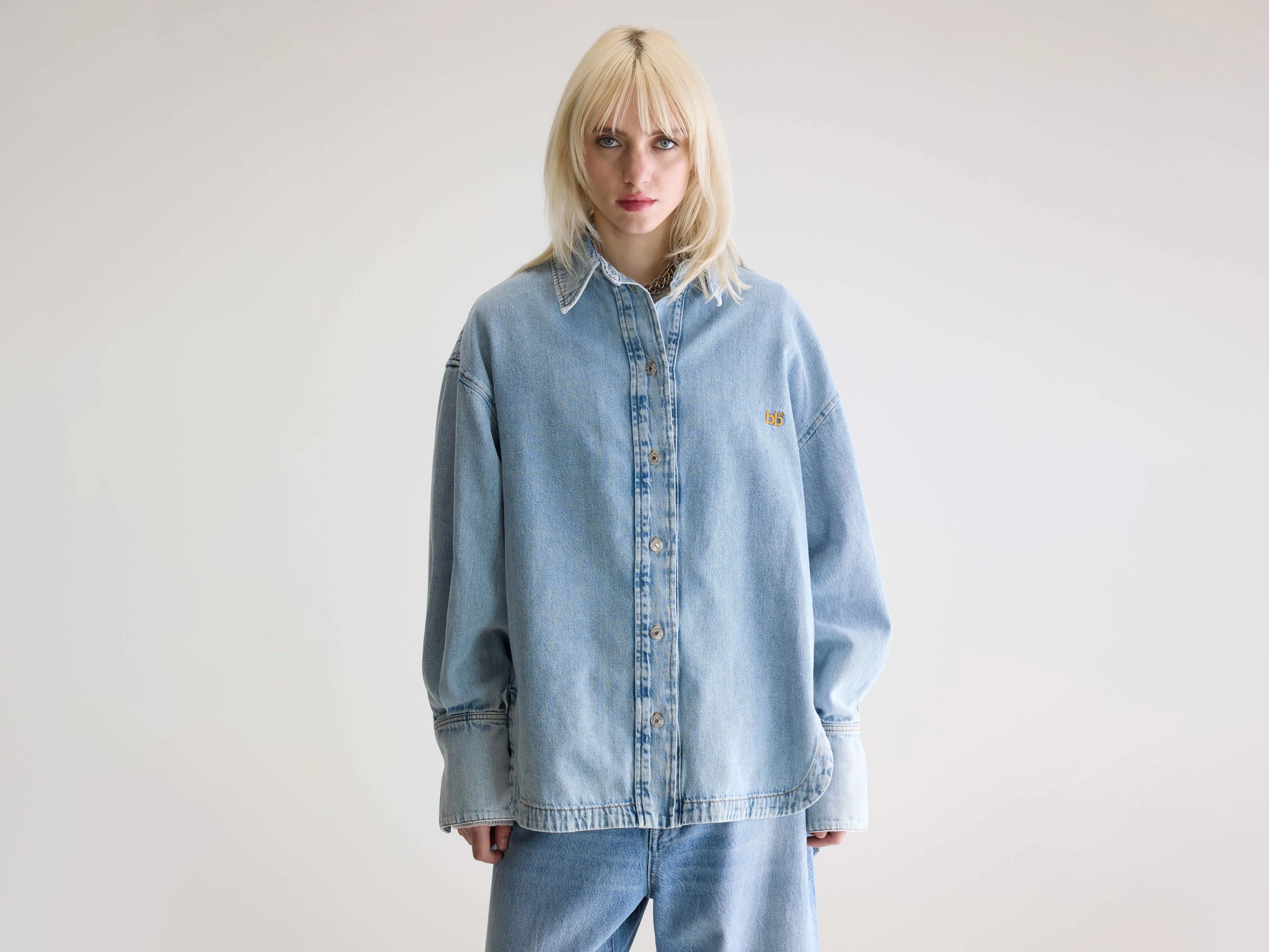 Glory denim overshirt (252 / W / LT BLUE BLEACH)