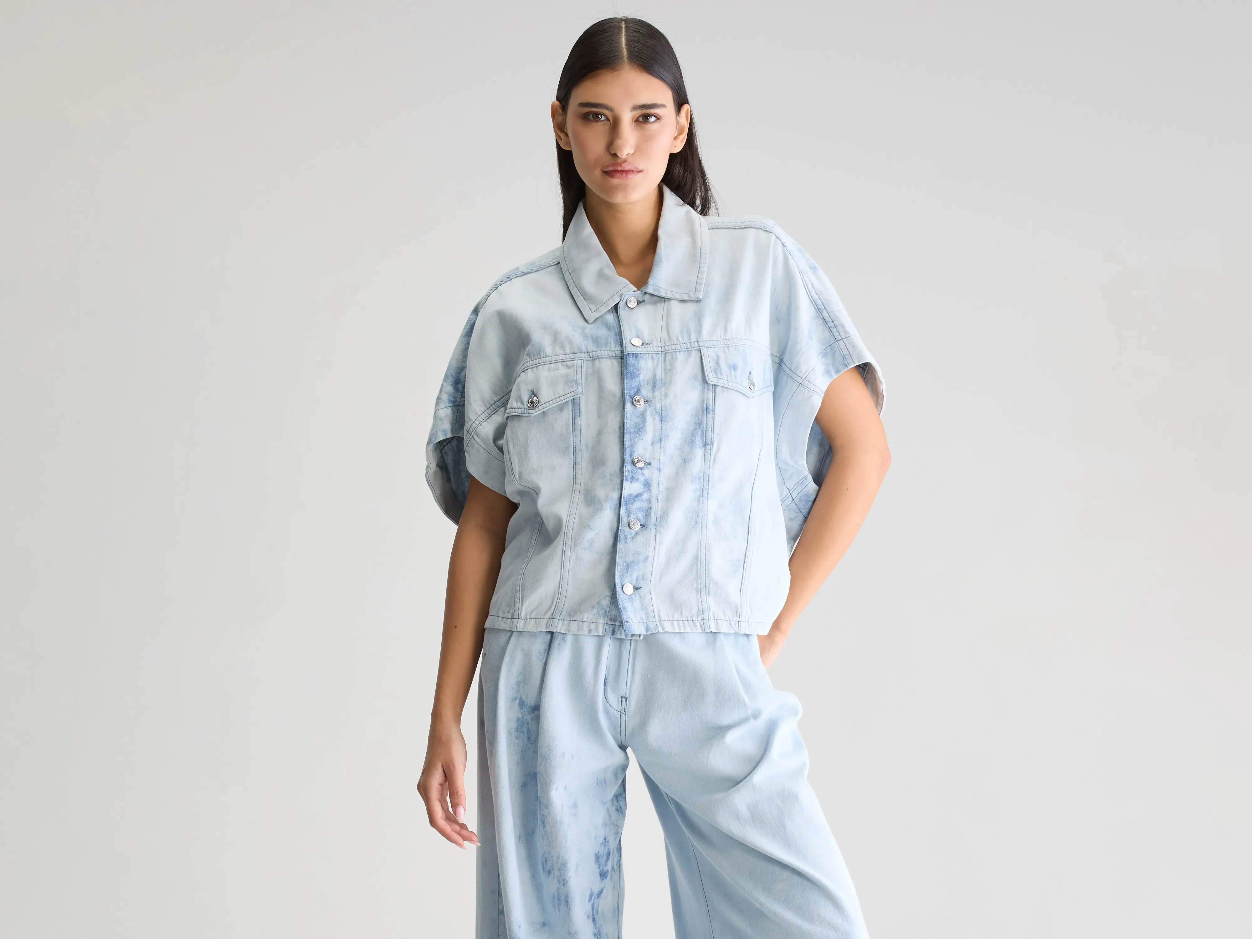 Payton sleeveless overshirt (251 / W / SHADED BLUE)