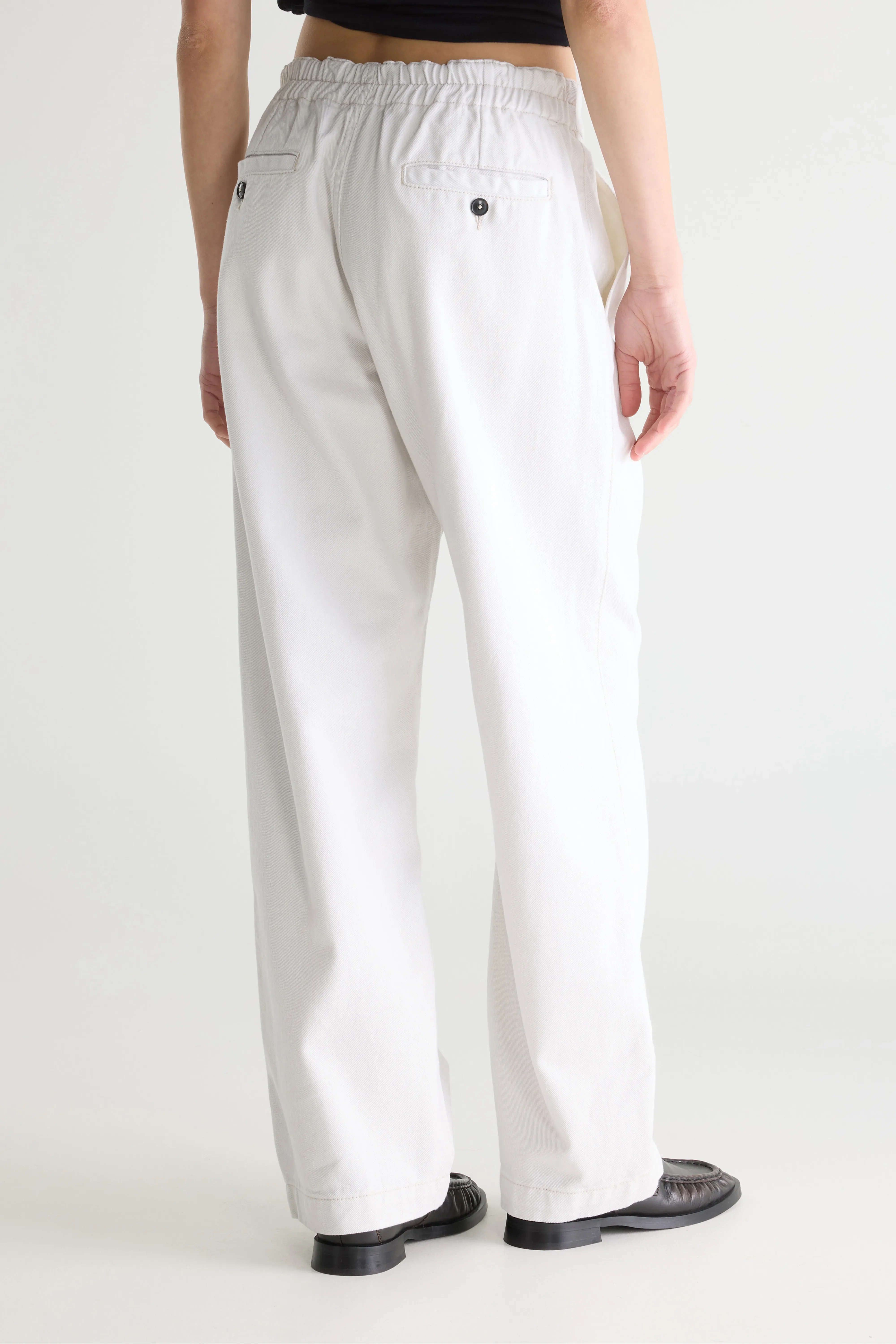 Pillow regular trousers (261 / W / LOTUS) - Image 4