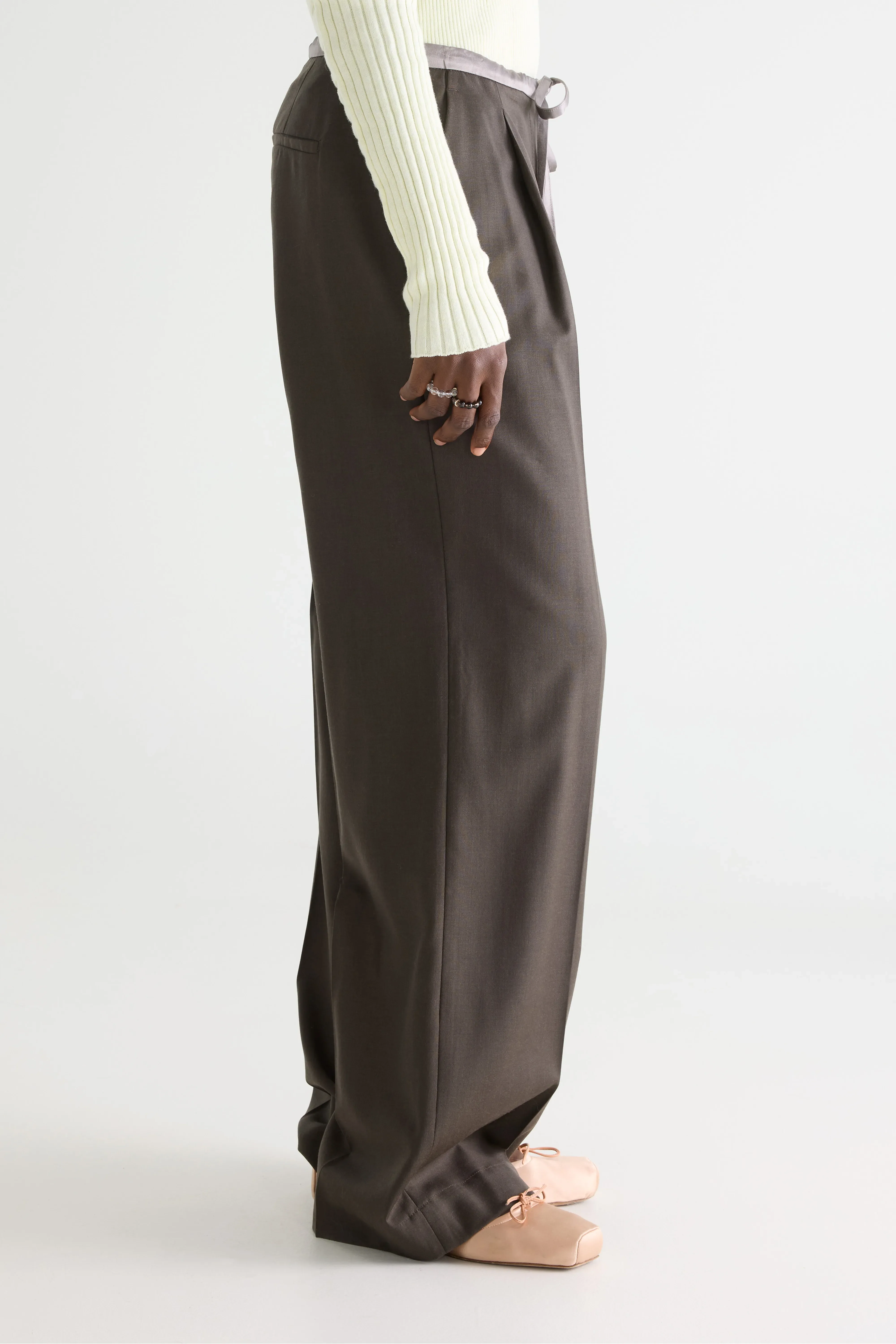 Vestal regular trousers (261 / W / DARK ROAST) - Image 5