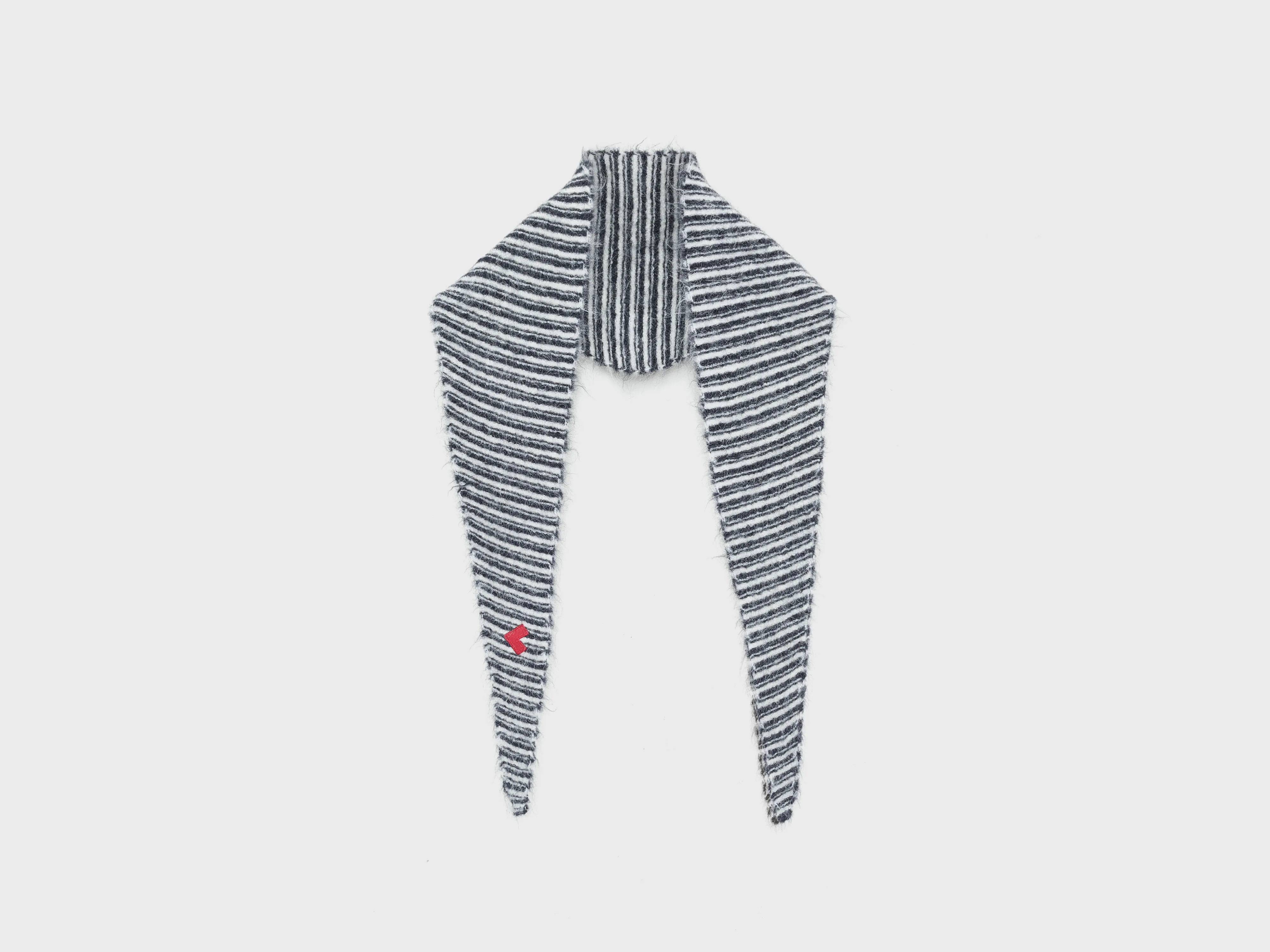 Darcol triangle scarf (252 / W / STRIPE A)
