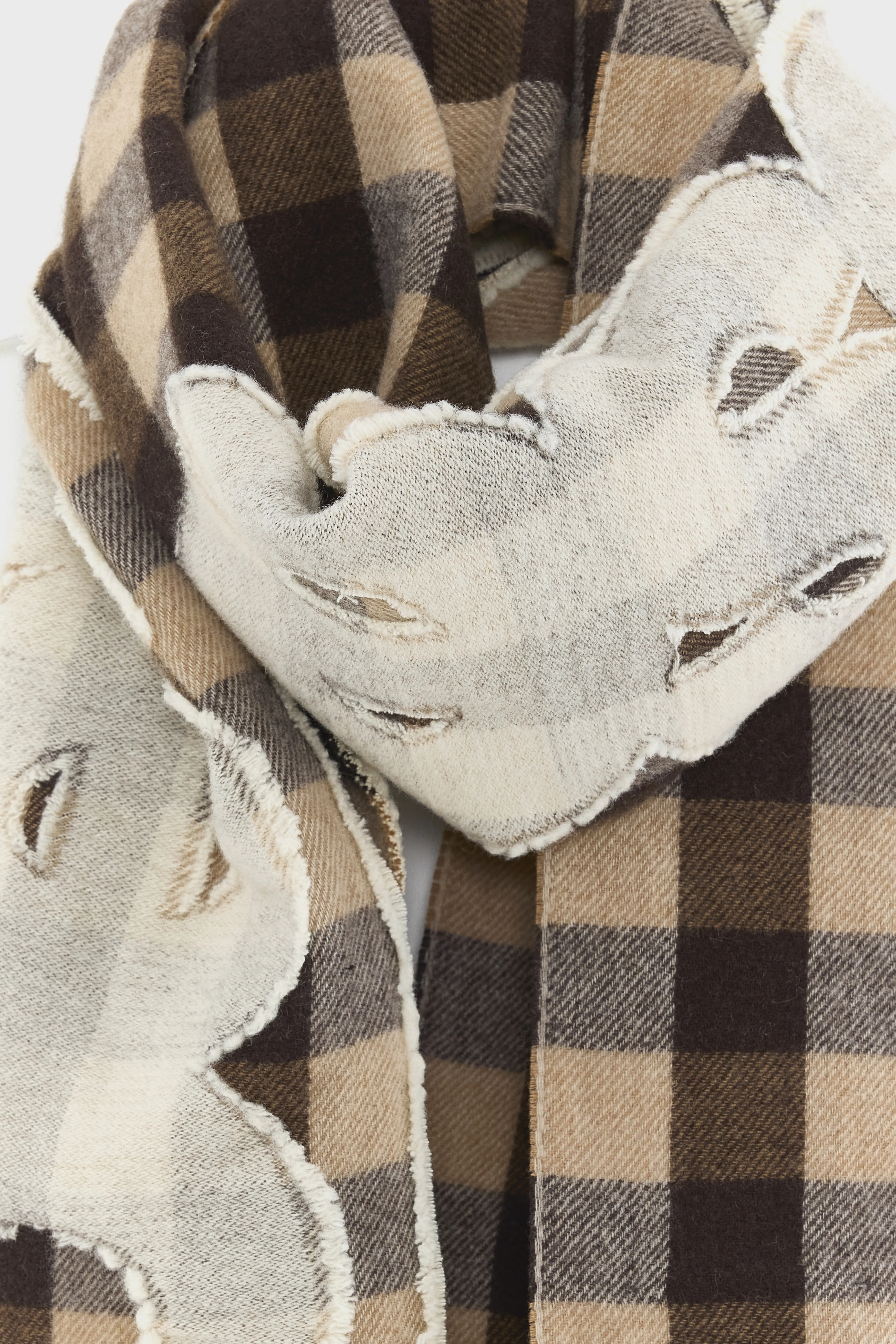 Mut tartan scarf (252 / W / DISPLAY A) - Image 4