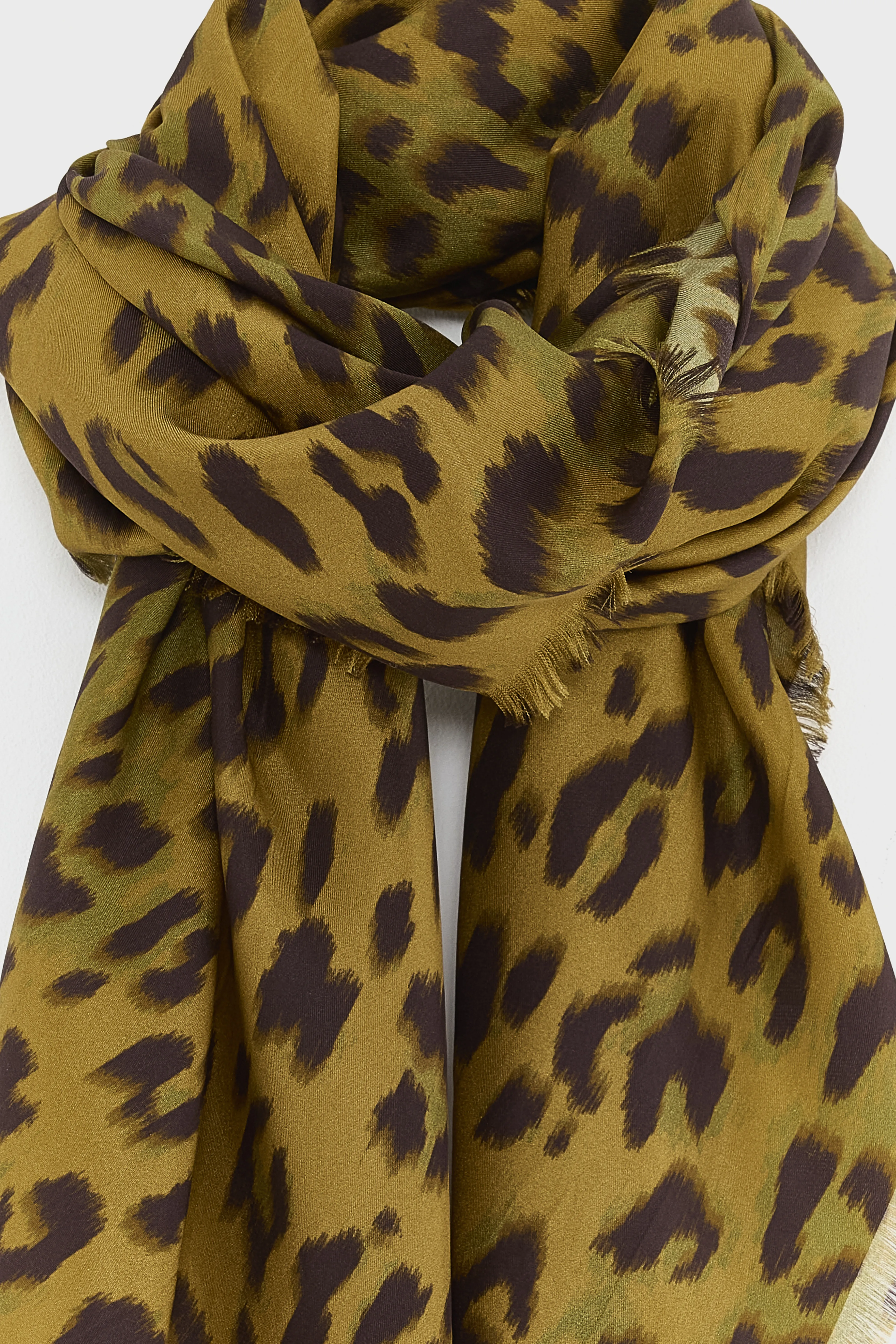 Syvon leopard scarf (252 / W / DISPLAY A) - Image 4