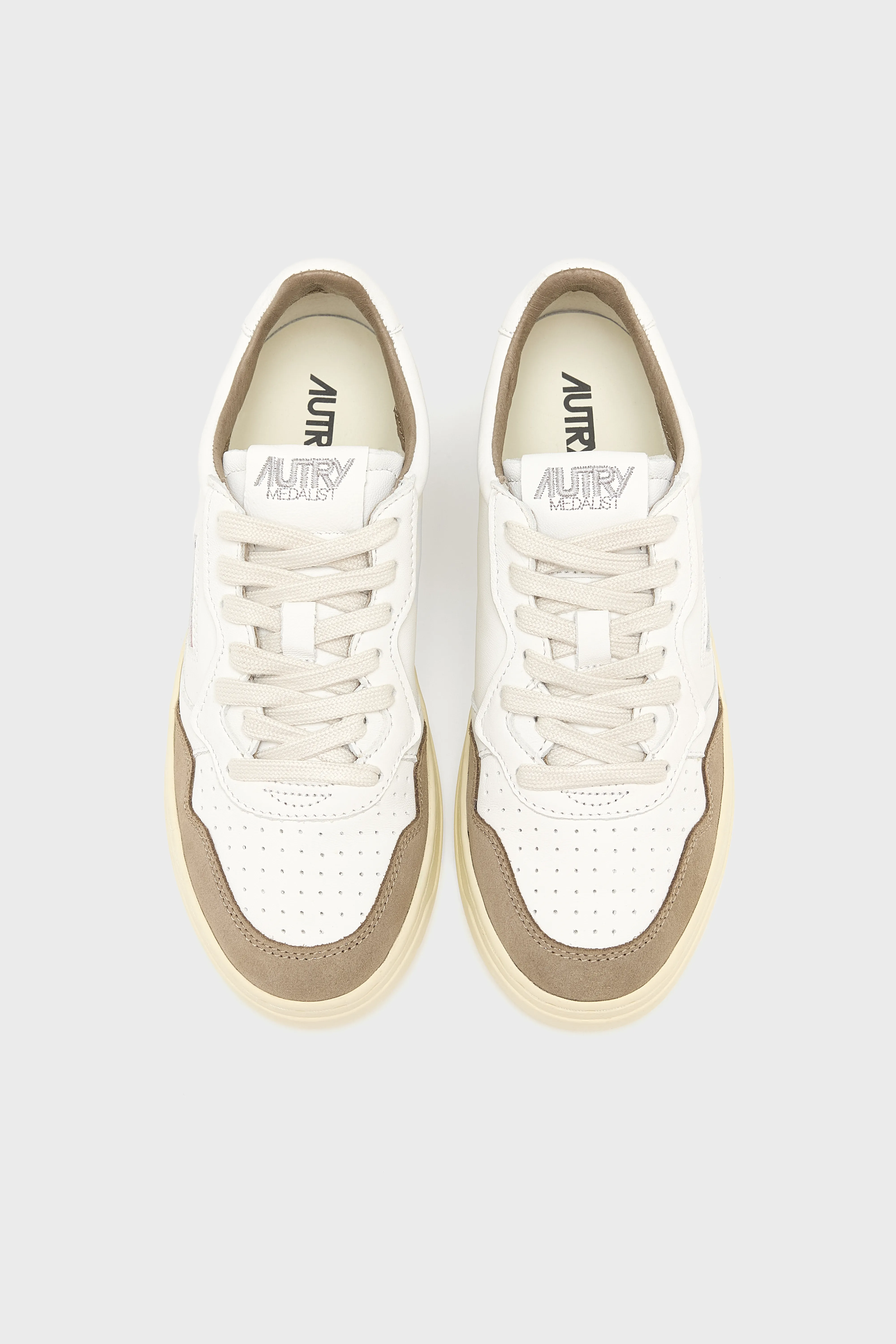 Medalist Low for Women  (252 / W / LIGHT BROWN) - Image 4