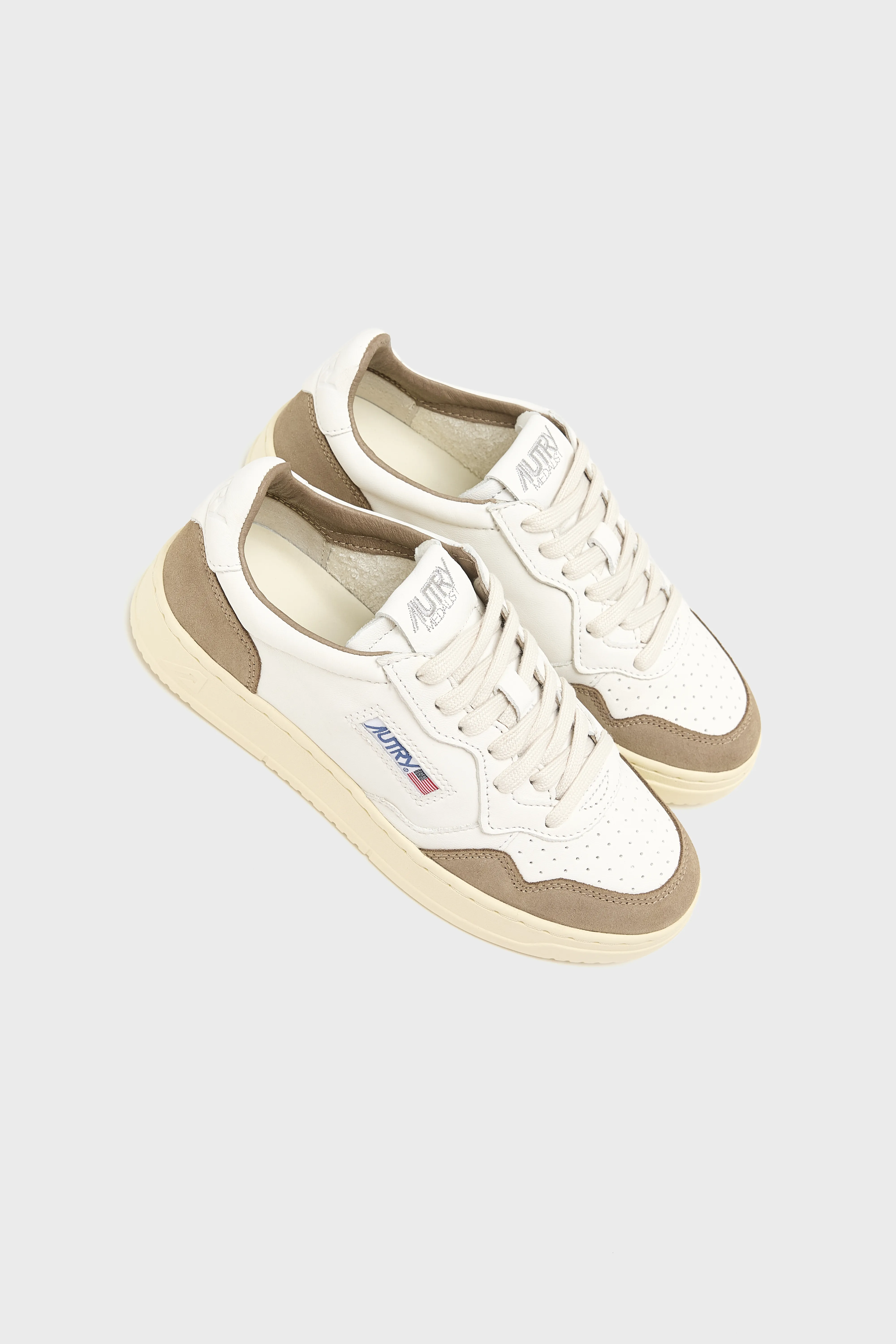 Medalist Low for Women  (252 / W / LIGHT BROWN) - Image 7