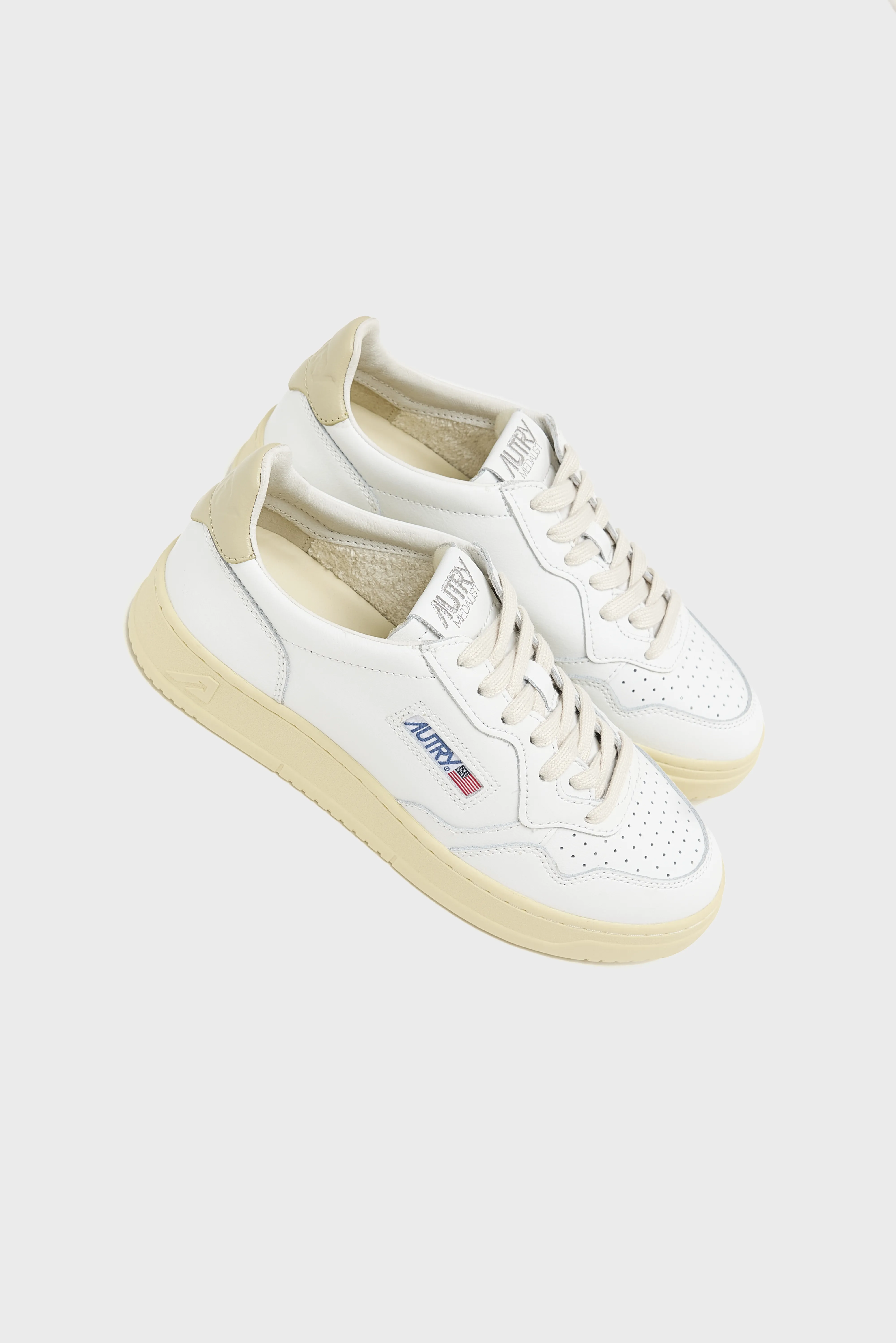 Medalist Low for Women  (252 / W / BEIGE) - Image 7