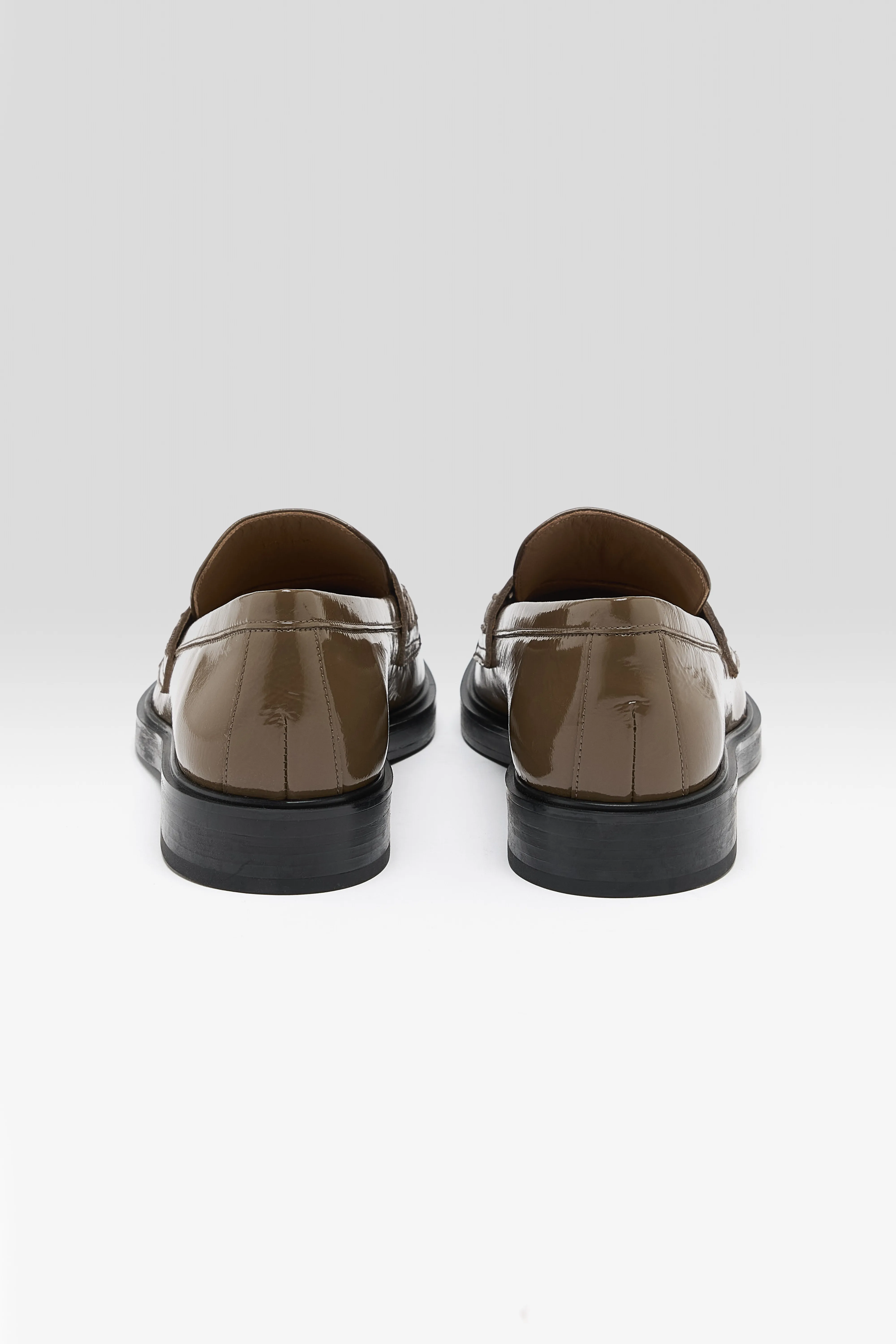 Sara Loafers  (252 / W / KAKI) - Image 6