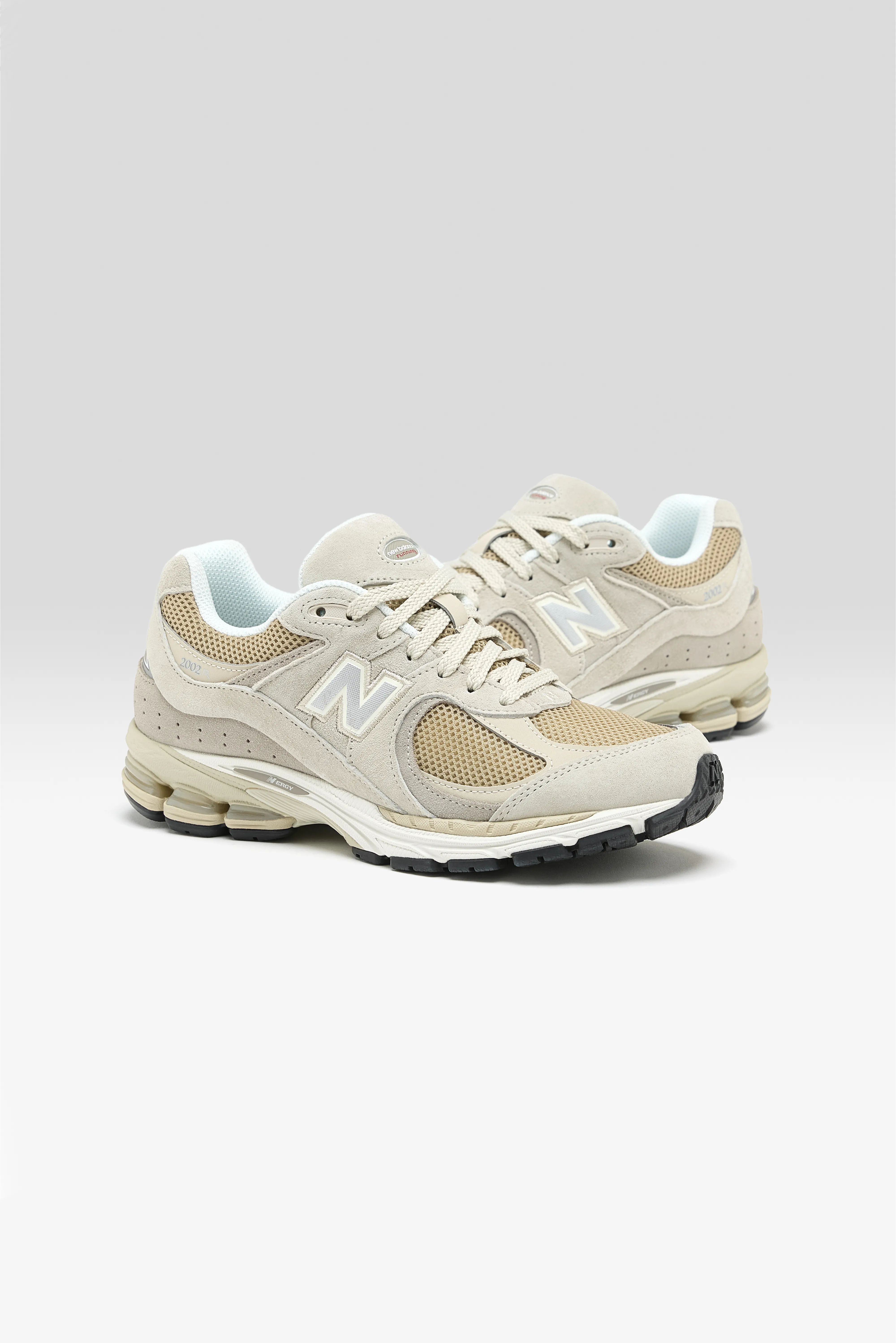 2002R for Women (252 / W / BEIGE) - Image 3