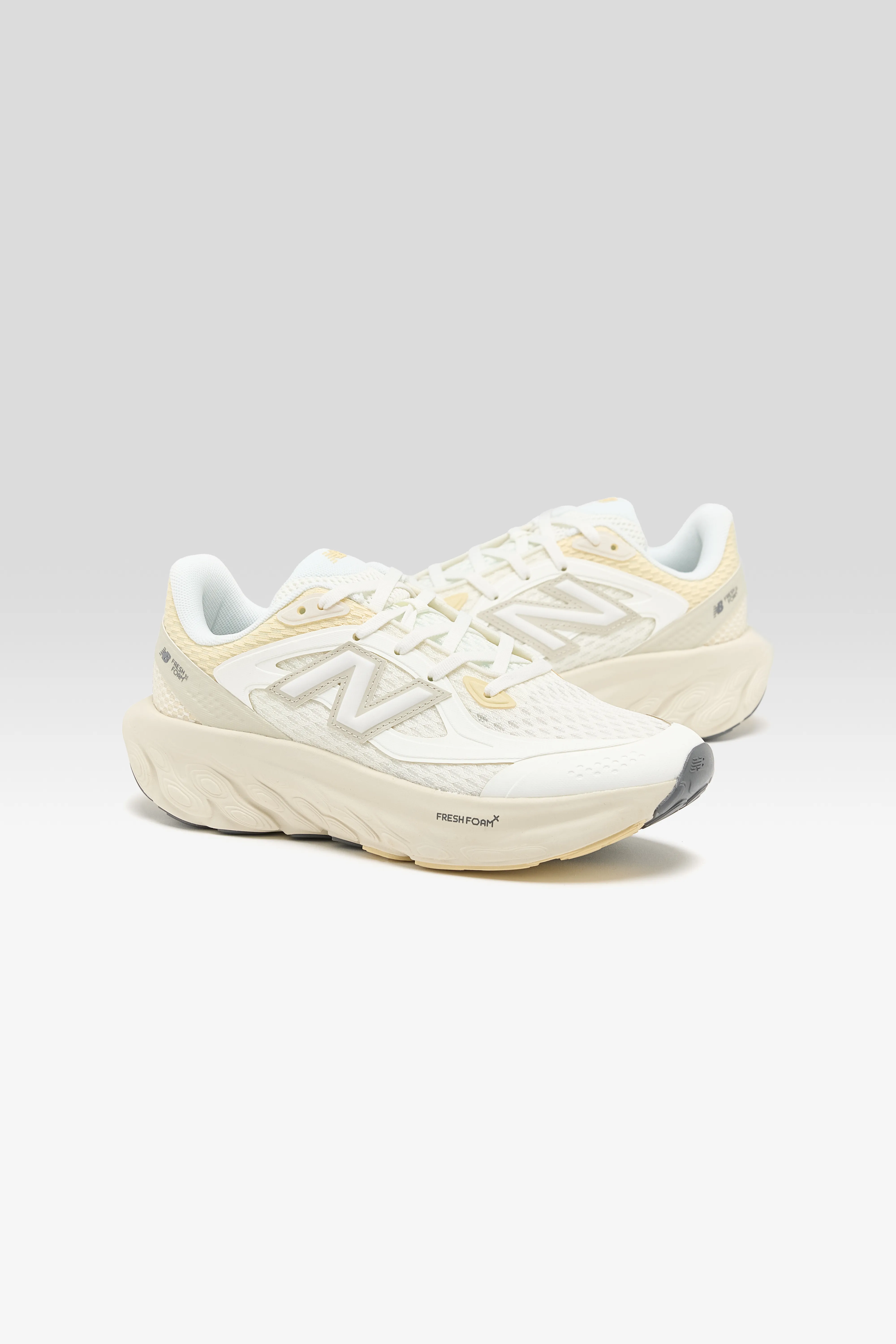 Fresh Foam Trainer for Women (252 / W / WHITE) - Image 3