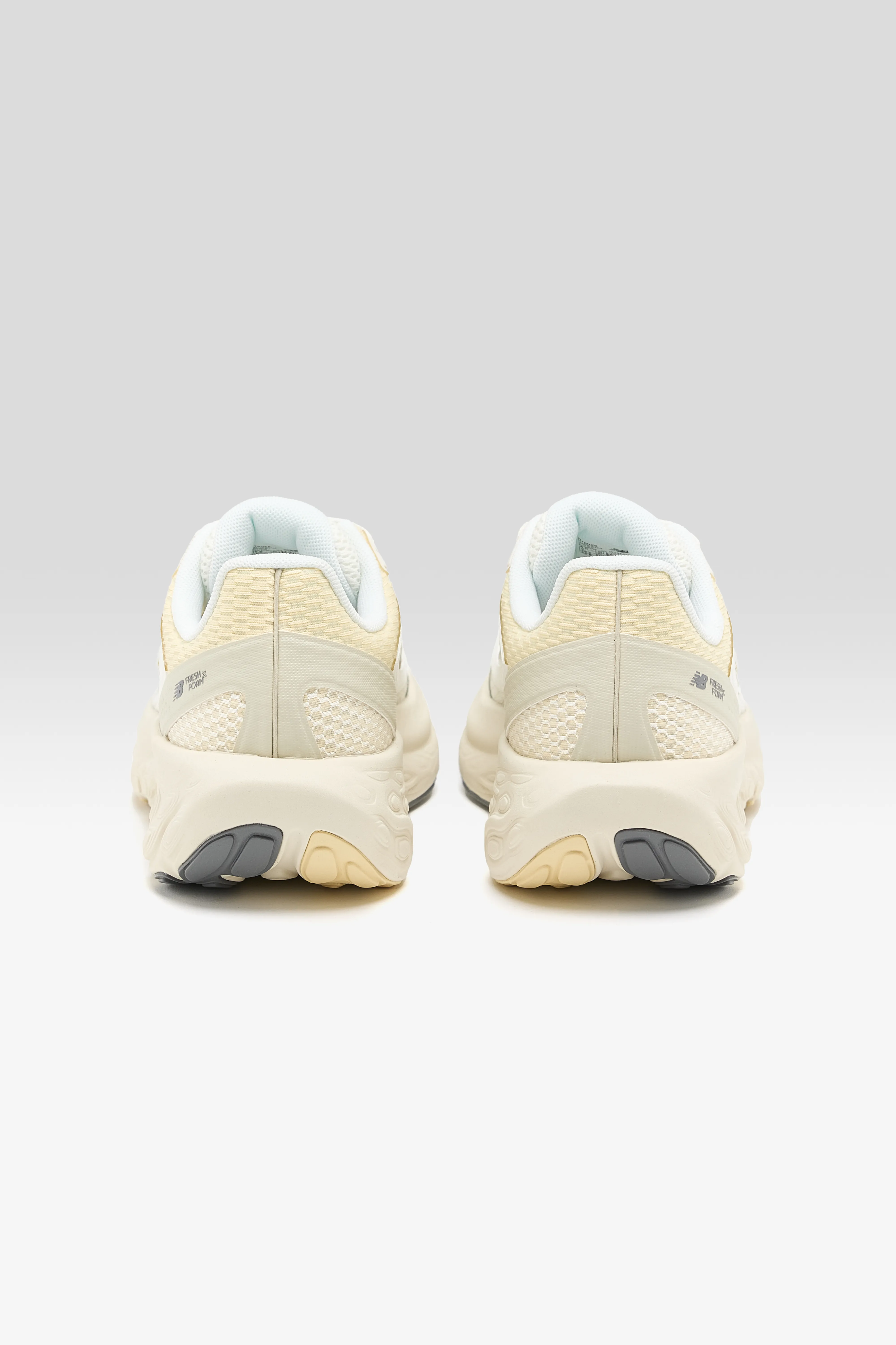 Fresh Foam Trainer for Women (252 / W / WHITE) - Image 5