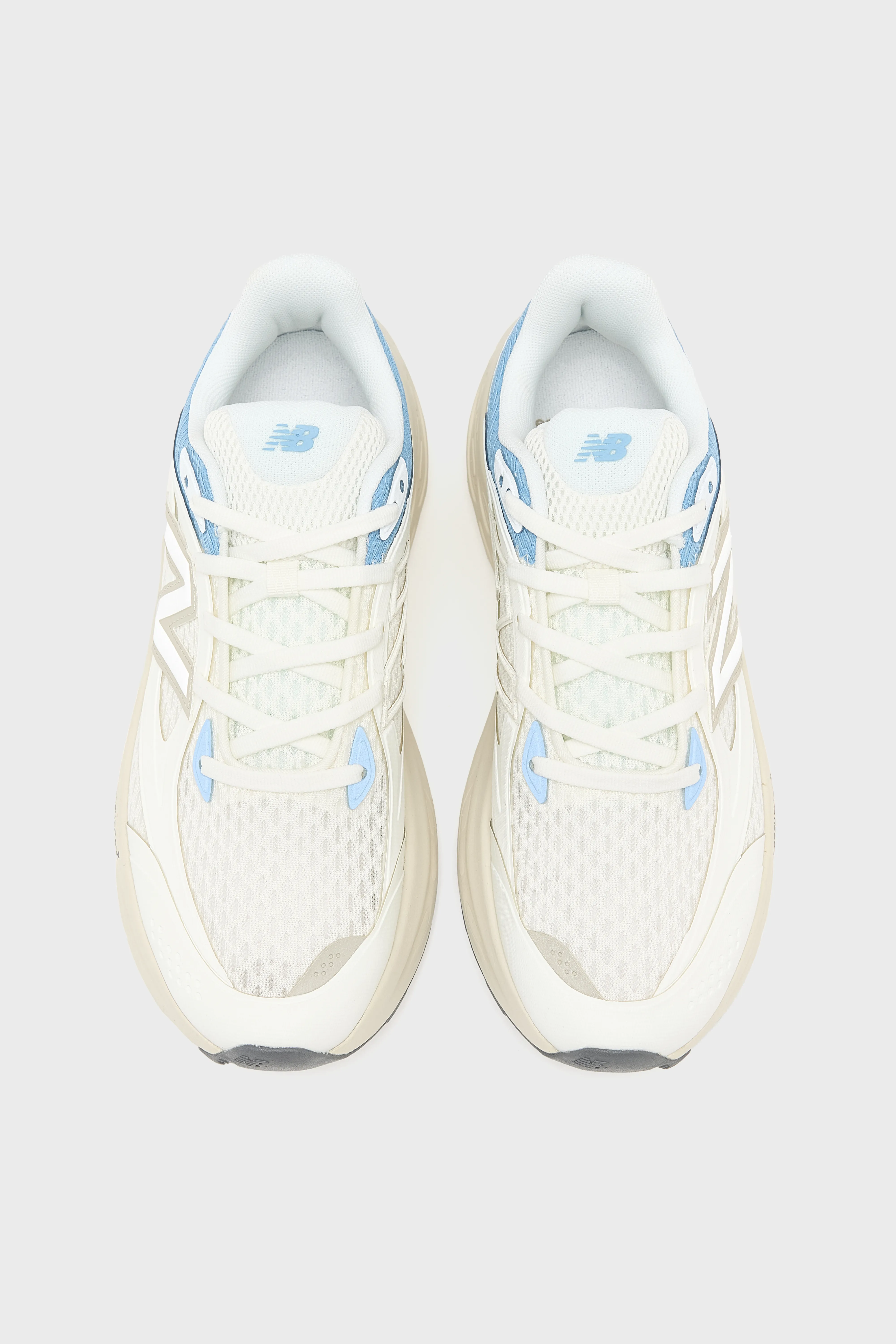 Fresh Foam Trainer for Women  (252 / W / WHITE) - Image 4